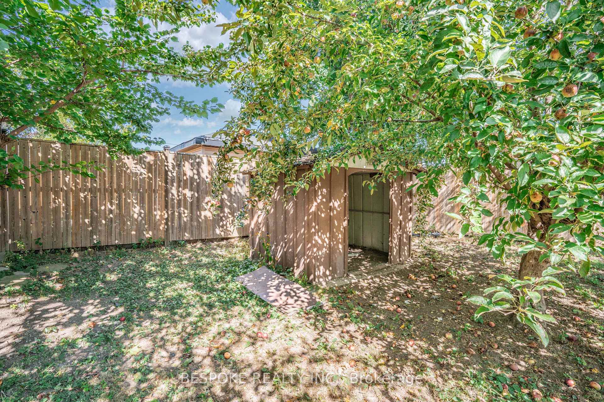 Photo 12 of Unit MAIN, 351 Highland Avenue, Oshawa, Central — HOMEH
