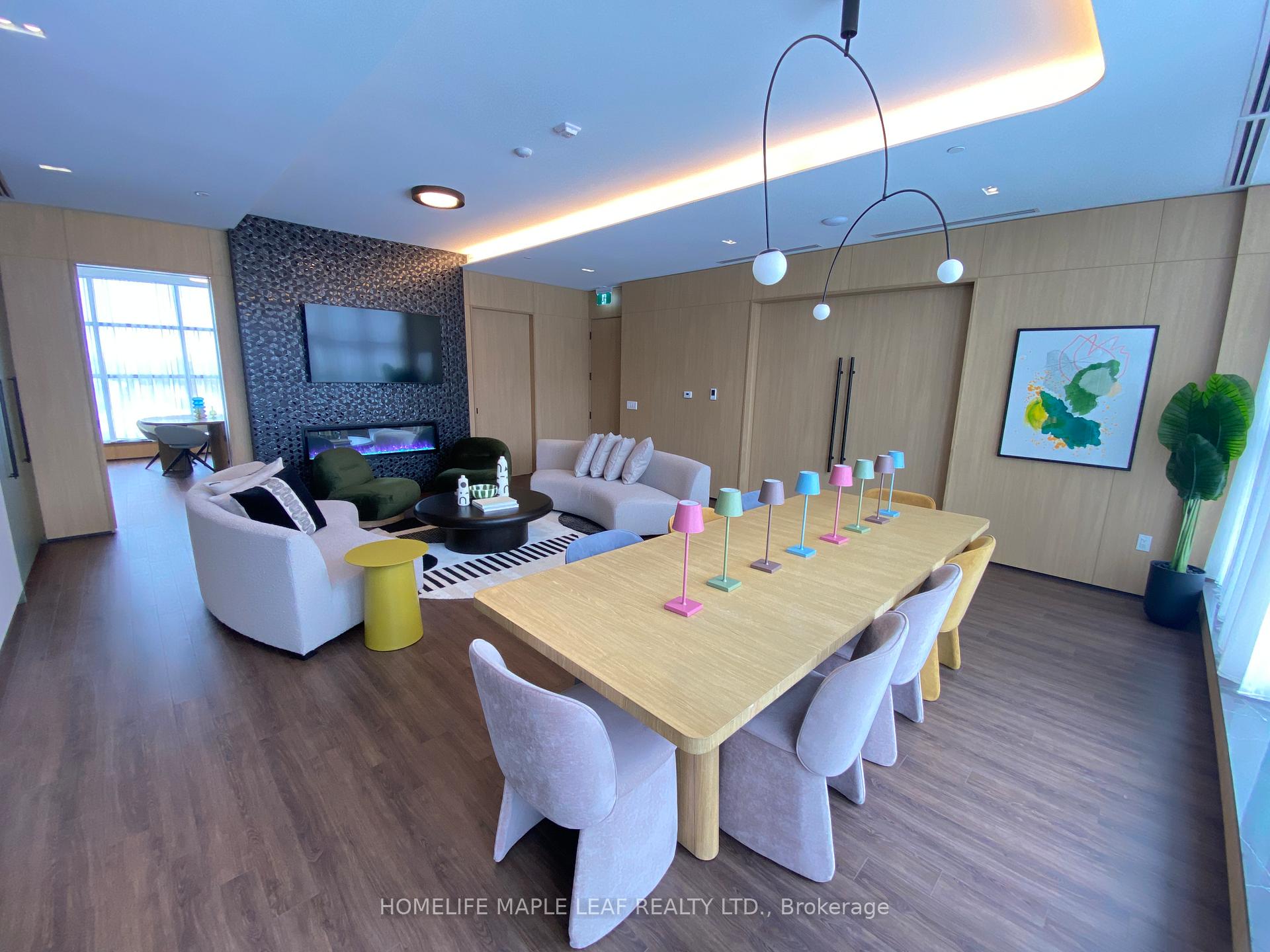Photo 35 of Unit 714, 720 Whitlock Avenue, Milton, Cobban — HOMEH