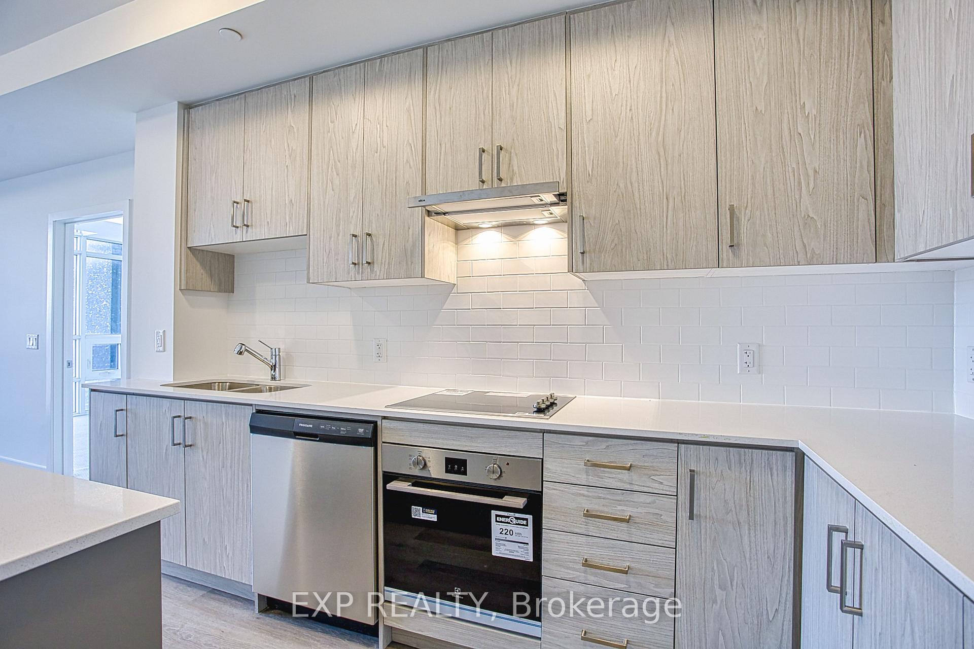 Photo 8 of Unit 411, 461 Green Road, Hamilton, Lakeshore — HOMEH