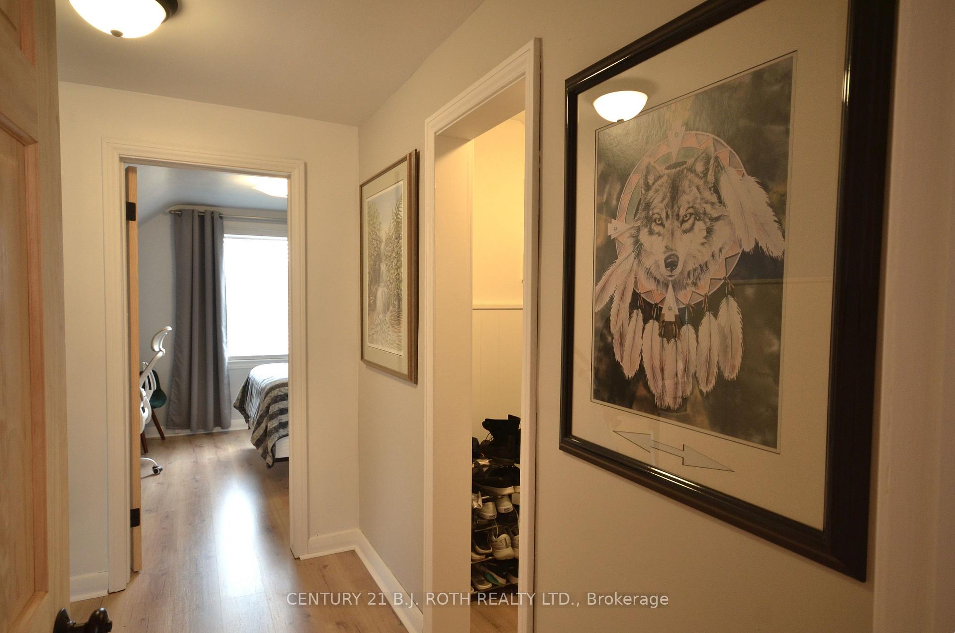 Photo 21 of 203 Summerhill Avenue, Hamilton, Glenview — HOMEH