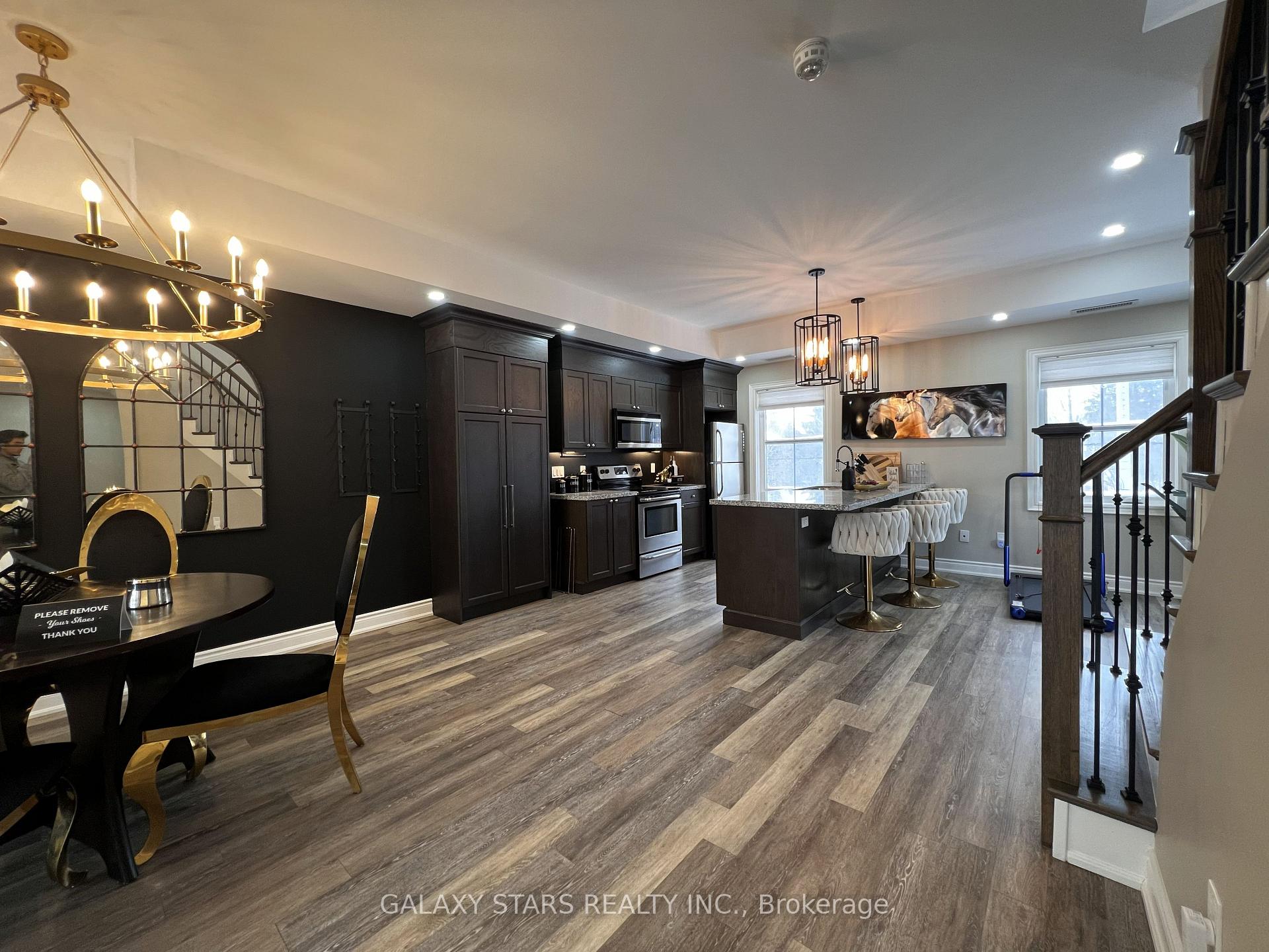 Photo 1 of Unit 210, 17 Baldwin Street, Whitby, Brooklin — HOMEH