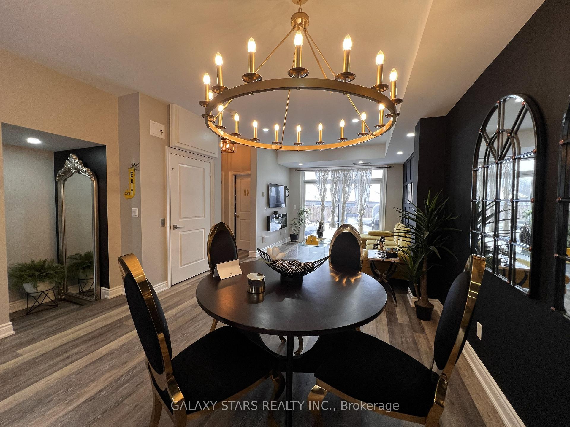 Photo 6 of Unit 210, 17 Baldwin Street, Whitby, Brooklin — HOMEH