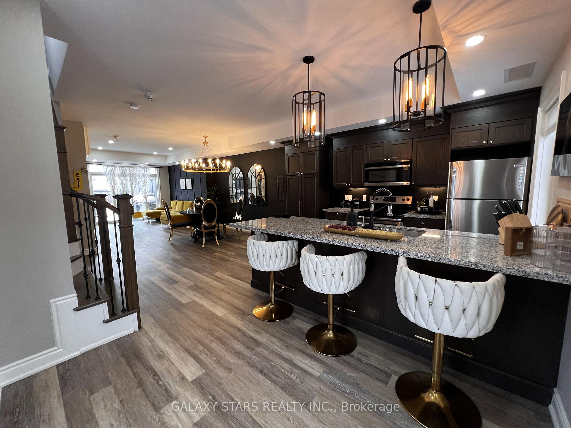 Photo 36 of Unit 210, 17 Baldwin Street, Whitby, Brooklin — HOMEH