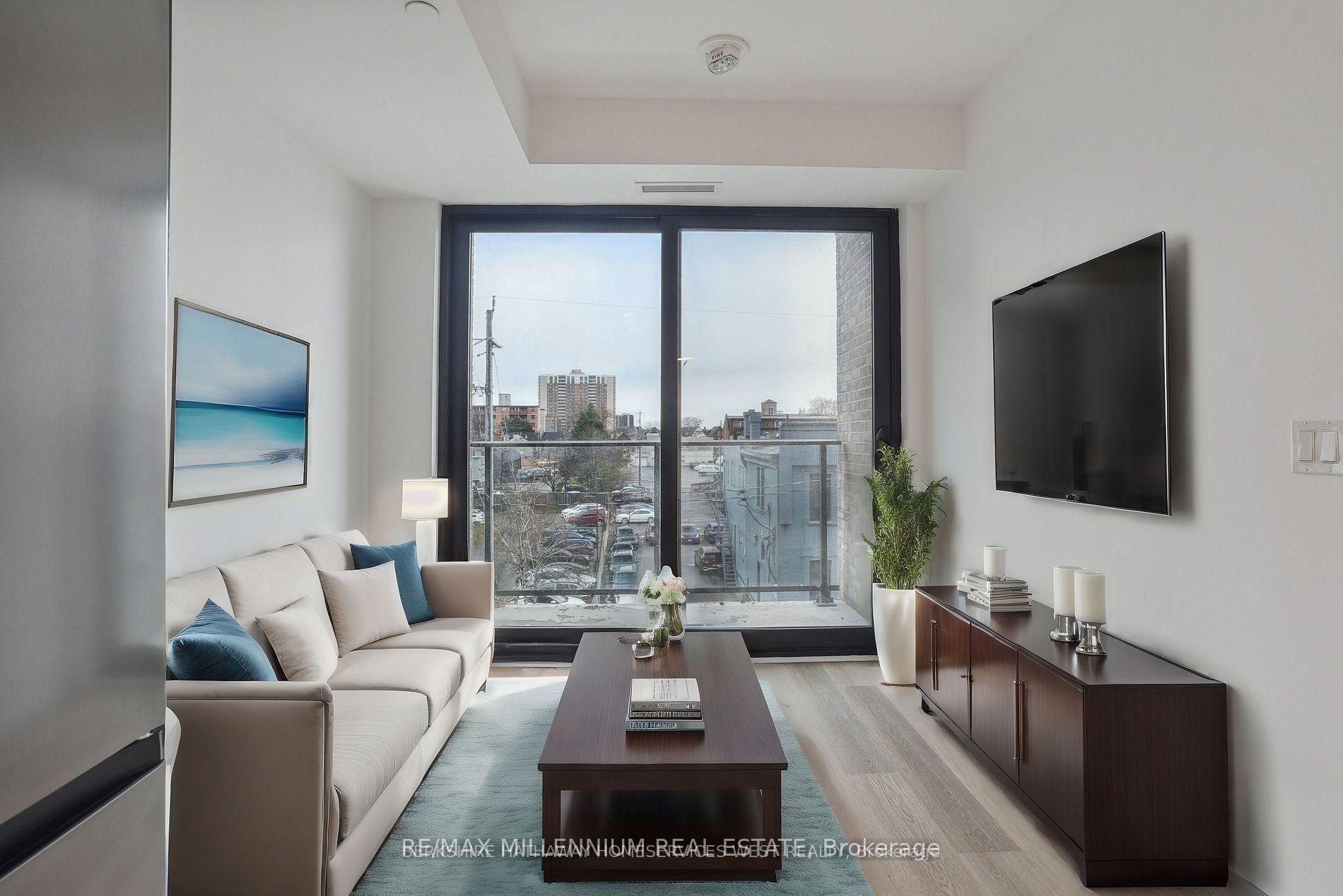 Front of Unit 329, 1 Jarvis Street