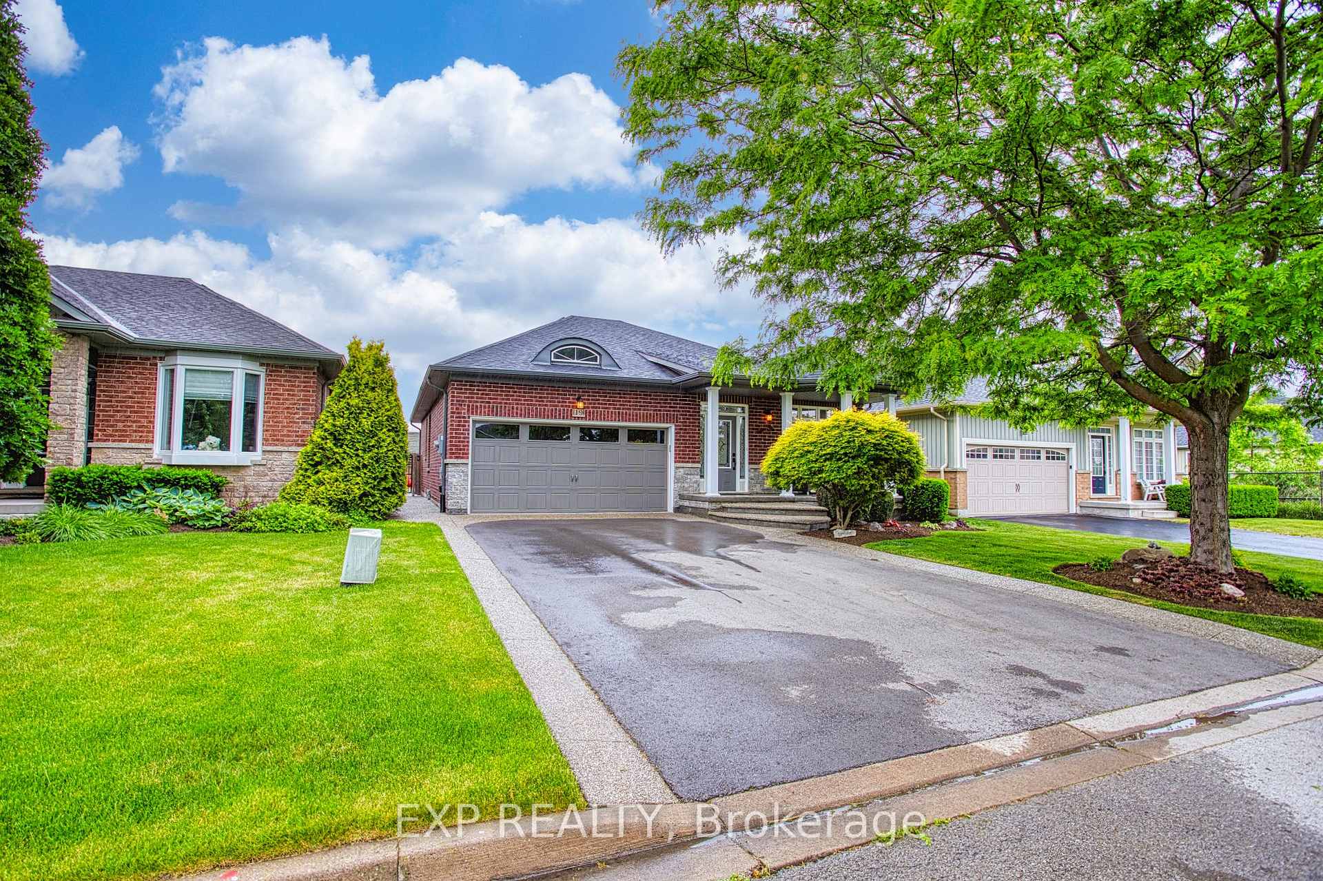 Photo 4 of 19 Sidare Court, Grimsby, Grimsby Beach — HOMEH