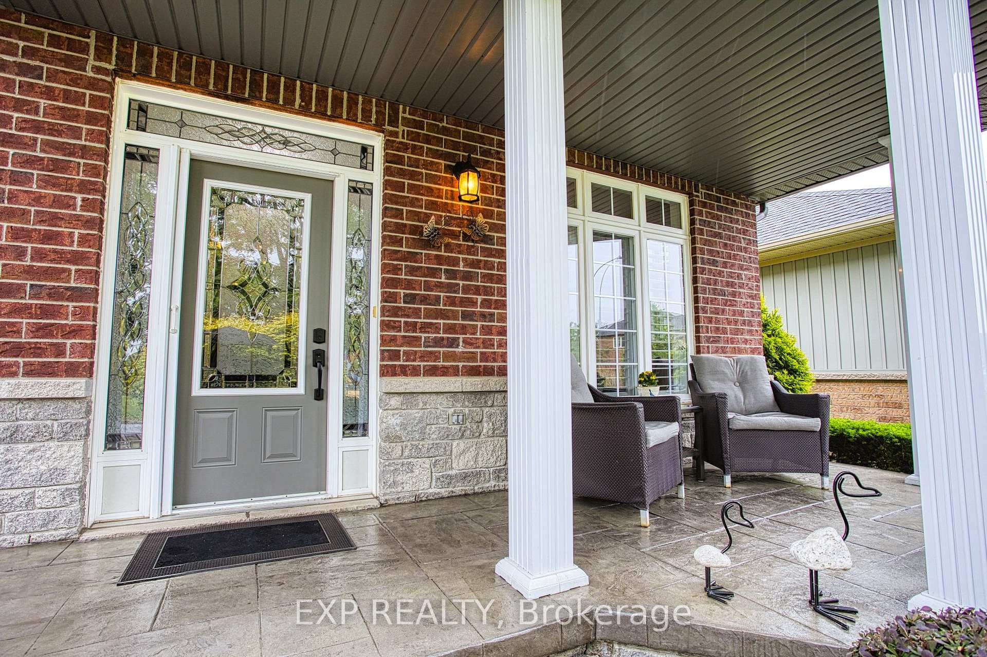 Photo 5 of 19 Sidare Court, Grimsby, Grimsby Beach — HOMEH