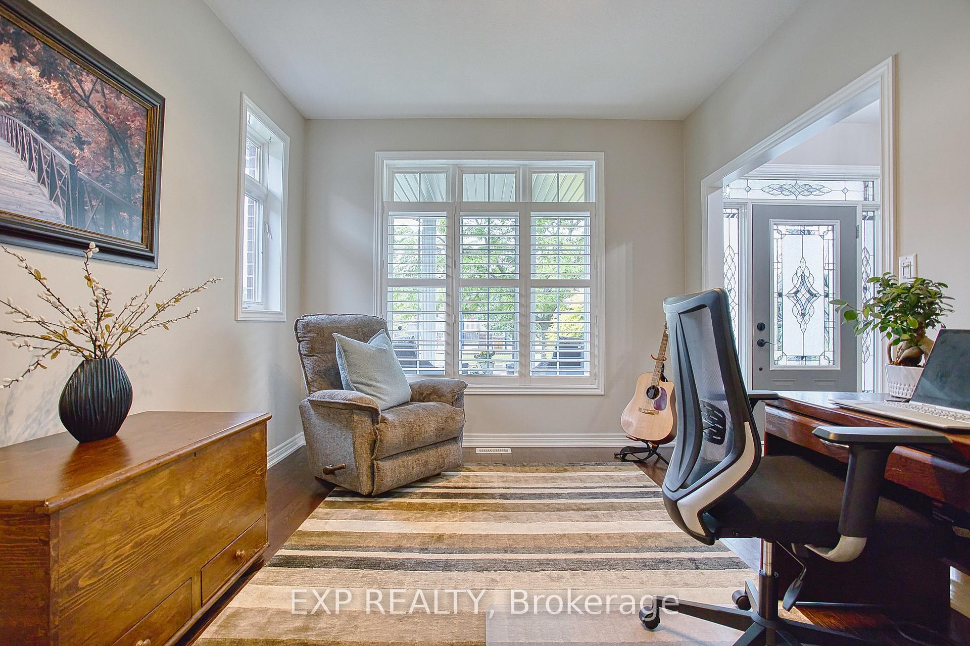 Photo 8 of 19 Sidare Court, Grimsby, Grimsby Beach — HOMEH