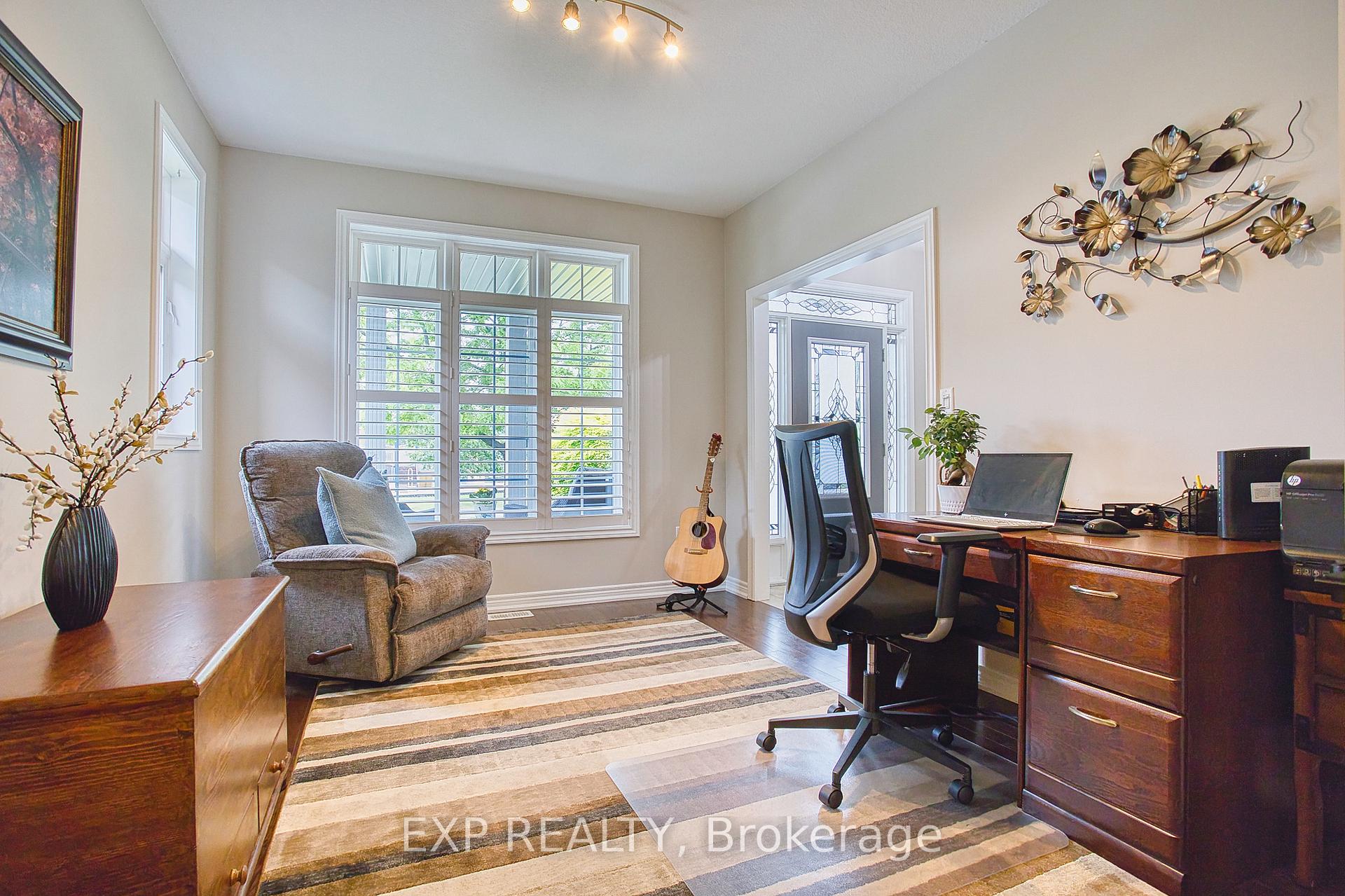 Photo 9 of 19 Sidare Court, Grimsby, Grimsby Beach — HOMEH