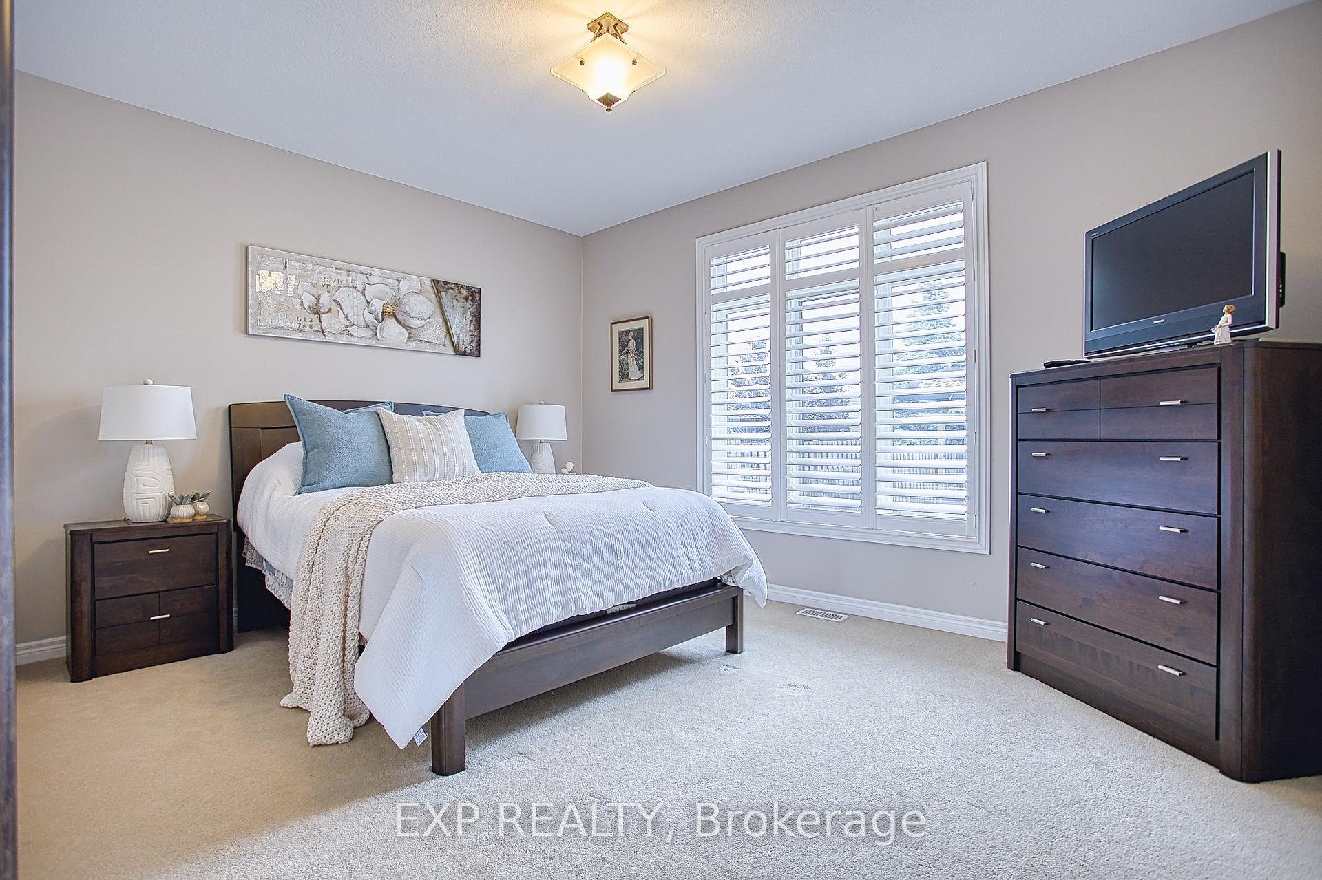 Photo 25 of 19 Sidare Court, Grimsby, Grimsby Beach — HOMEH