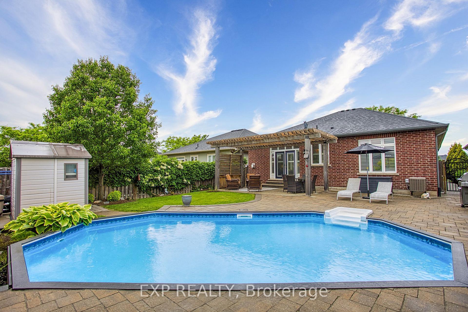 Photo 35 of 19 Sidare Court, Grimsby, Grimsby Beach — HOMEH