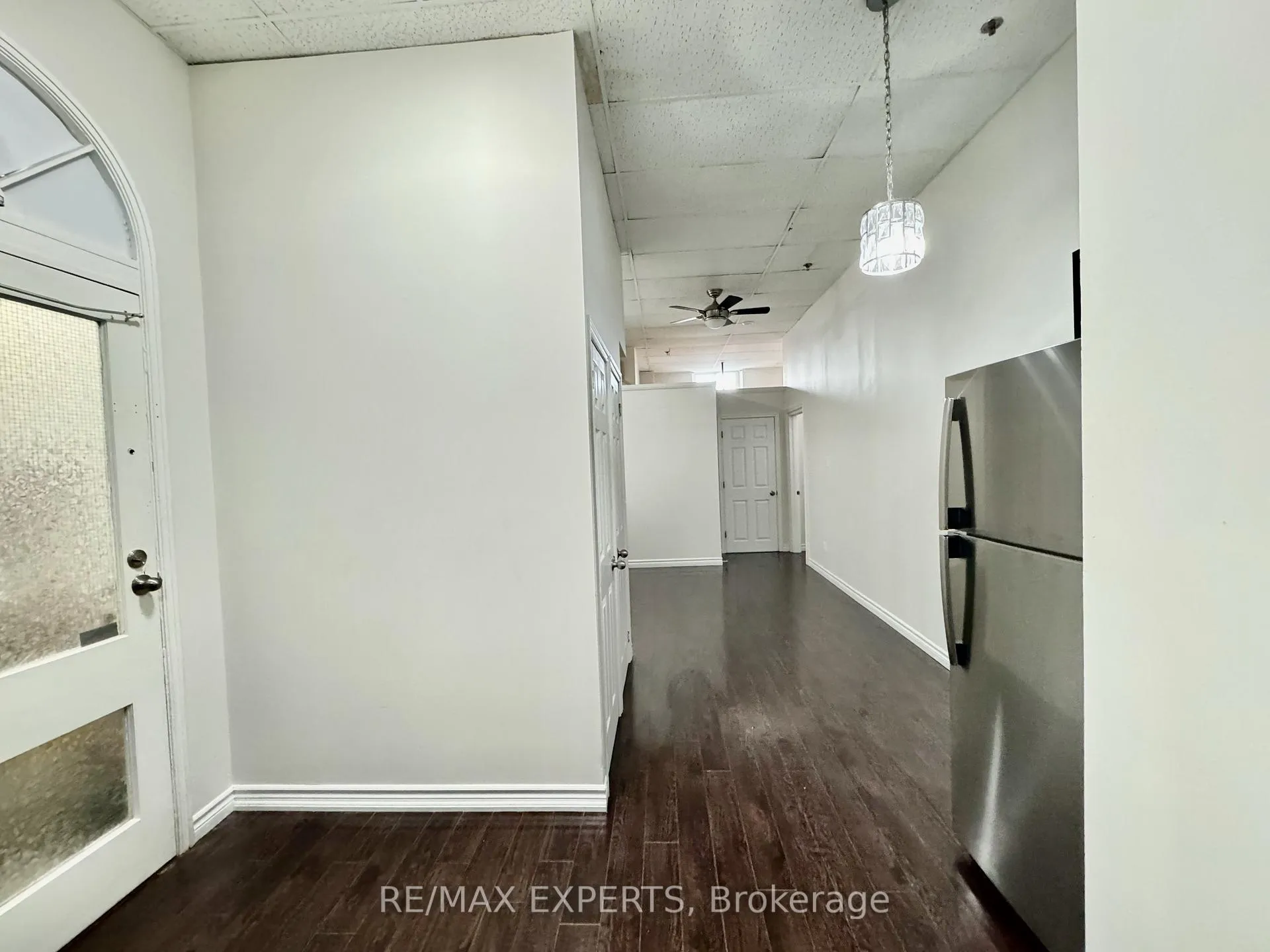 Photo 6 of Unit 101, 8 Main Street S, Brampton, Downtown Brampton — HOMEH