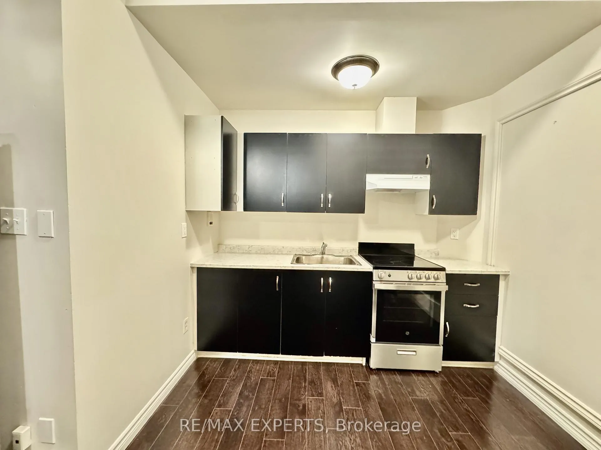 Photo 22 of Unit 101, 8 Main Street S, Brampton, Downtown Brampton — HOMEH