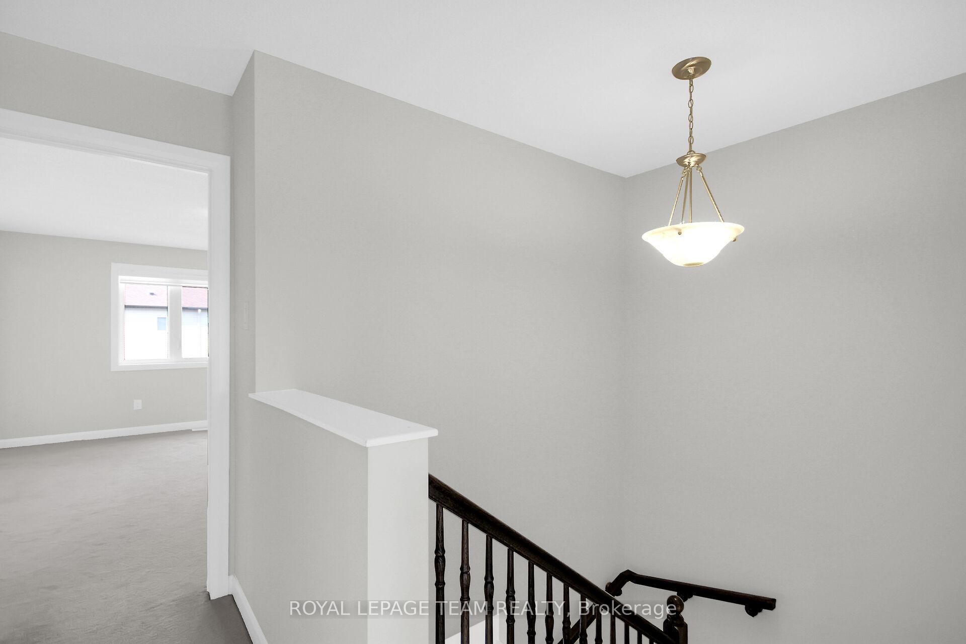 Photo 32 of 41 Finglas Court, Ottawa, Barrhaven - Half Moon Bay — HOMEH