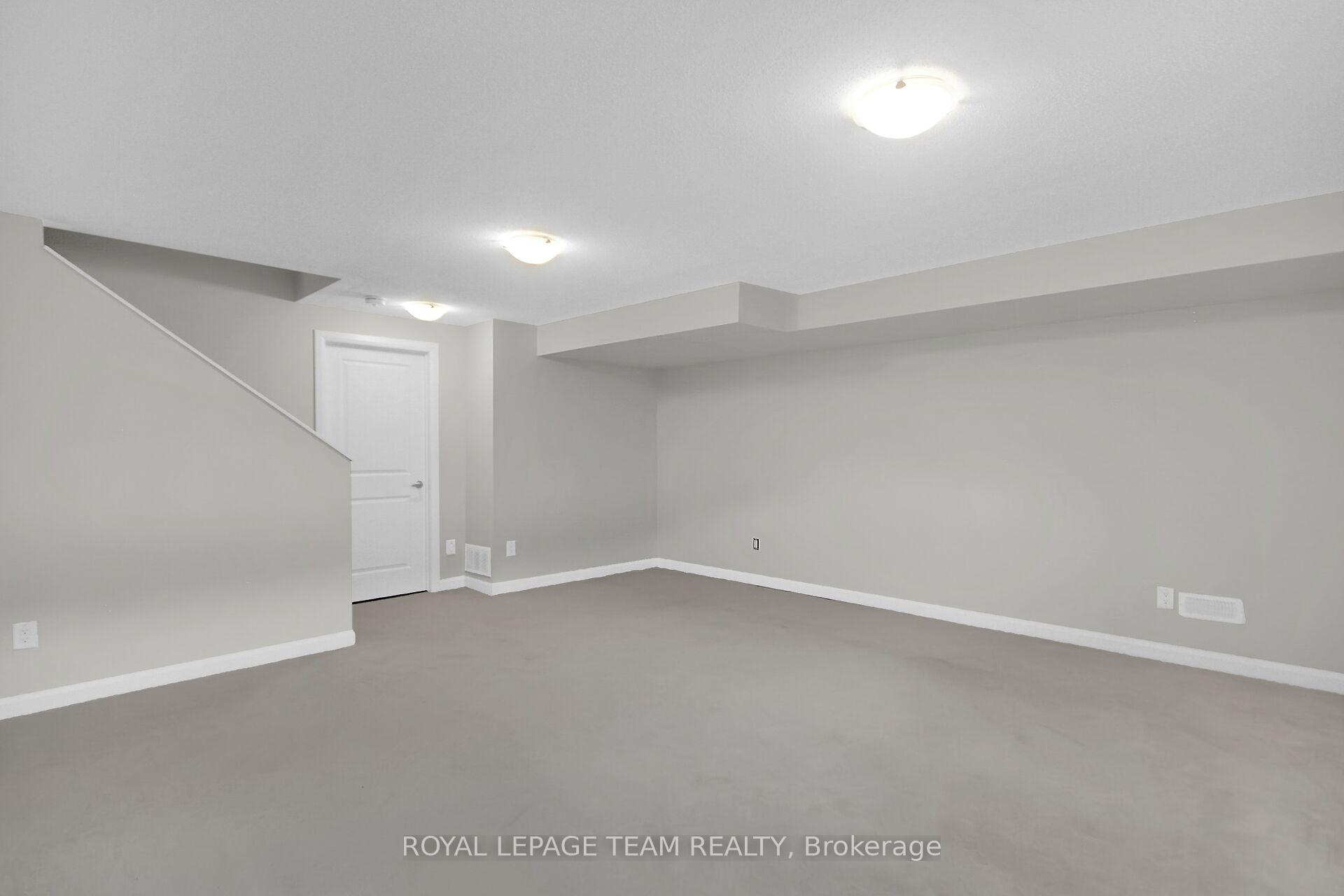 Photo 43 of 41 Finglas Court, Ottawa, Barrhaven - Half Moon Bay — HOMEH