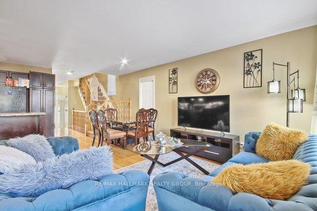 Photo 4 of 209 Hidden Meadow Avenue, Ottawa, Blossom Park/Kemp Park/Findlay Creek — HOMEH
