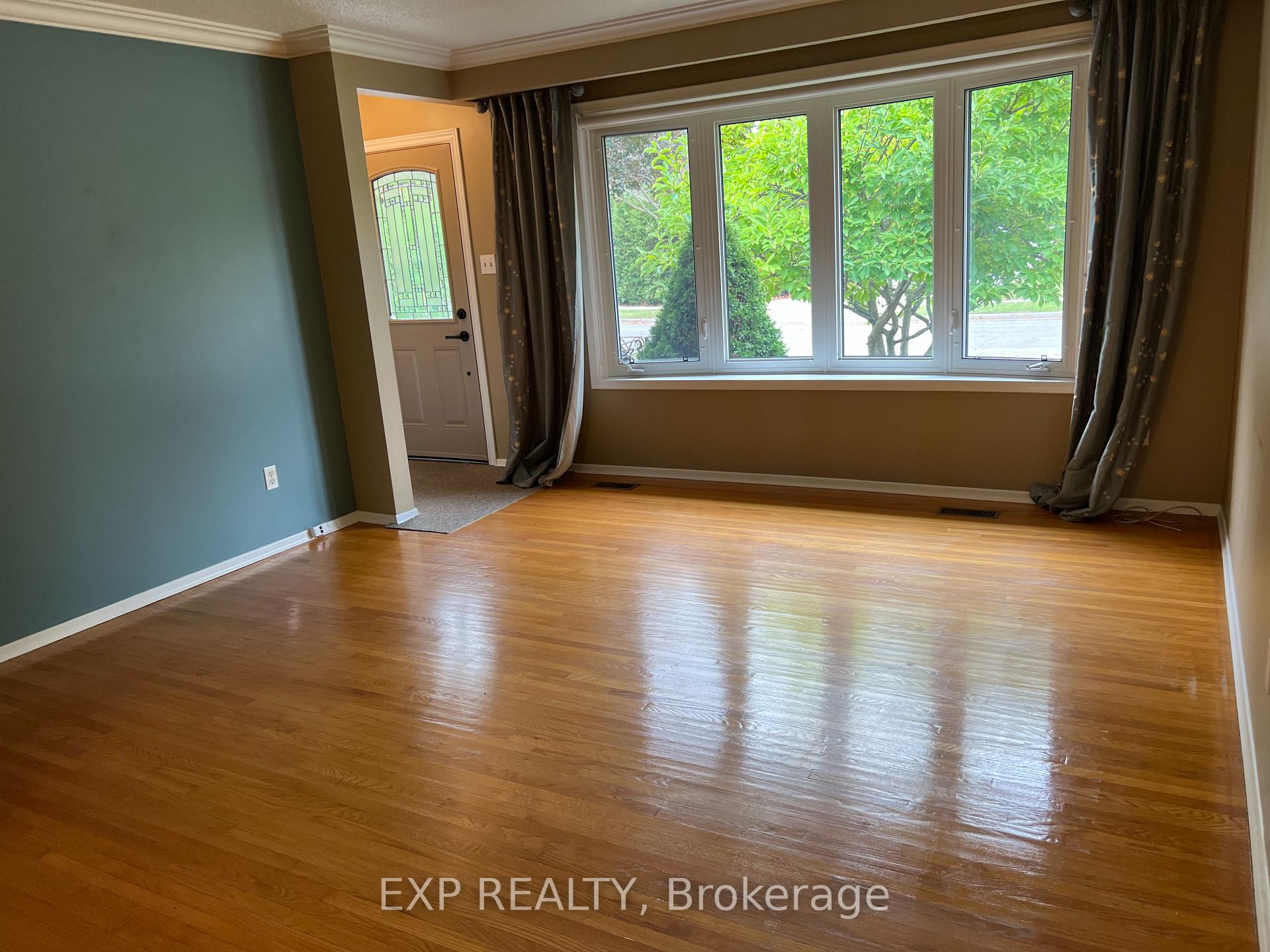 Photo 16 of 7 Golfview Road, Guelph, Victoria North — HOMEH
