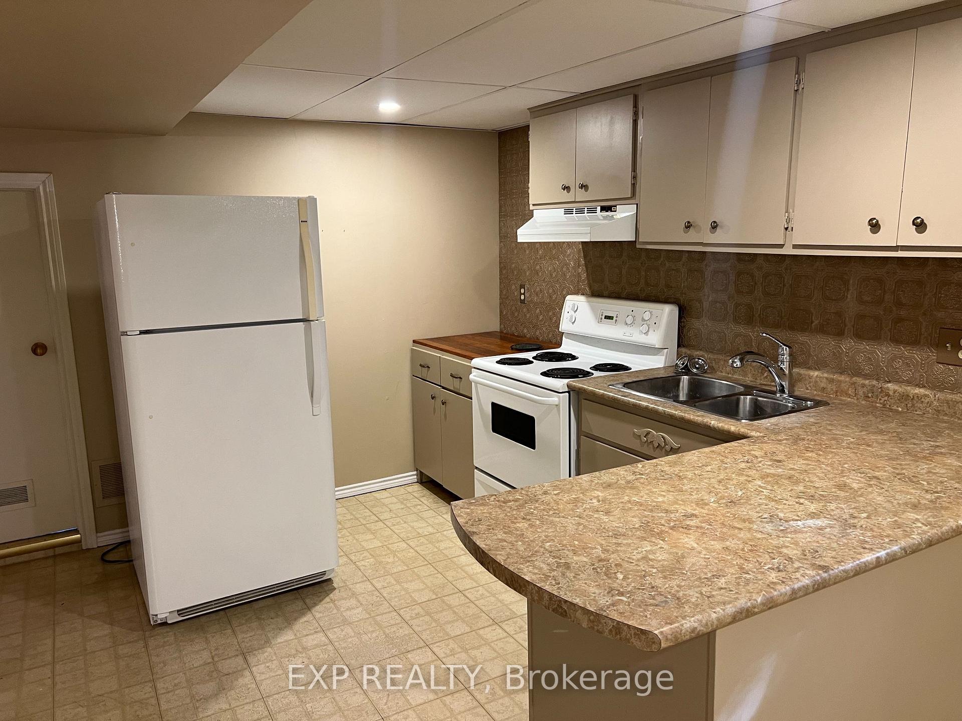 Photo 34 of 7 Golfview Road, Guelph, Victoria North — HOMEH