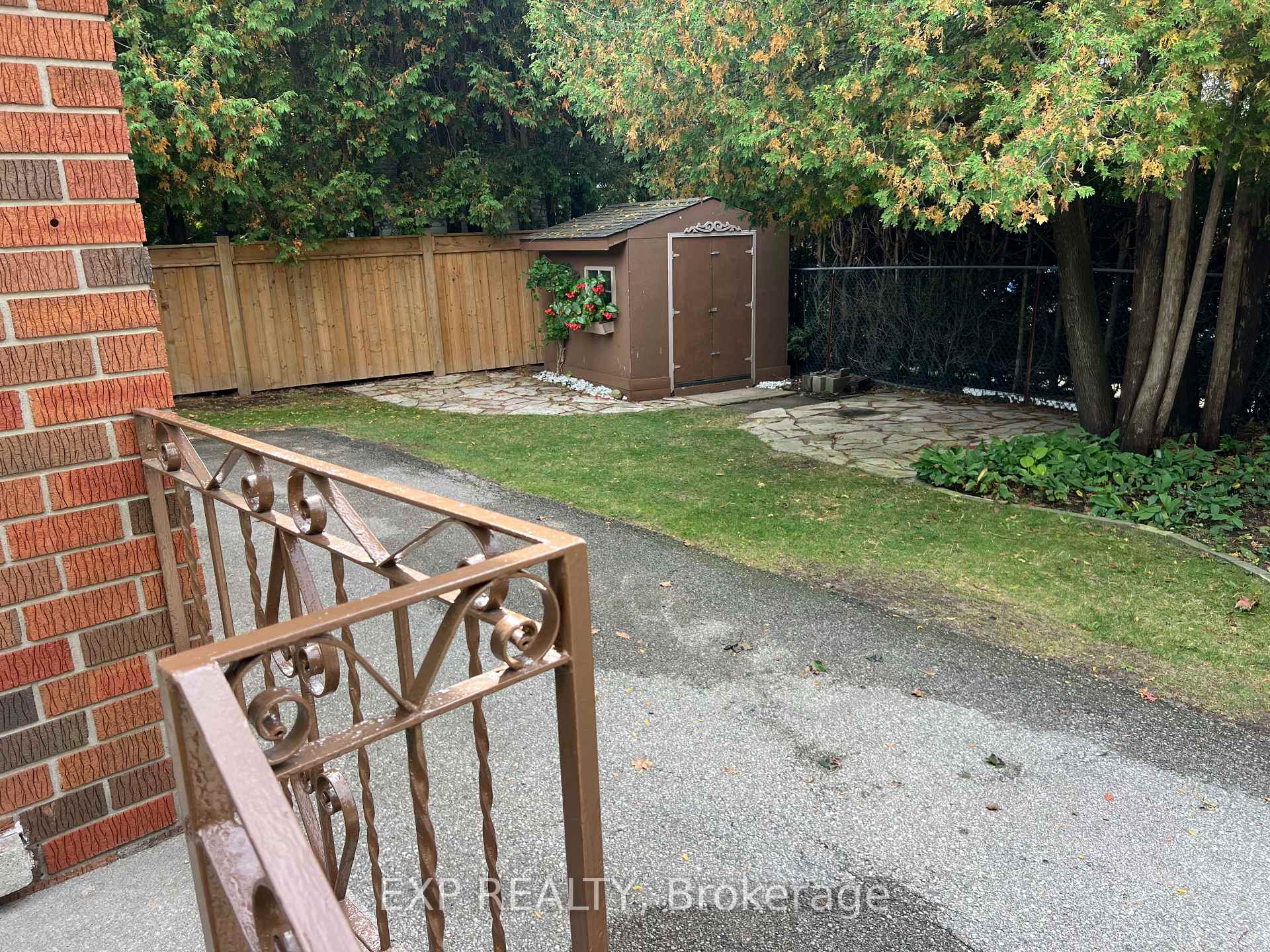Photo 42 of 7 Golfview Road, Guelph, Victoria North — HOMEH