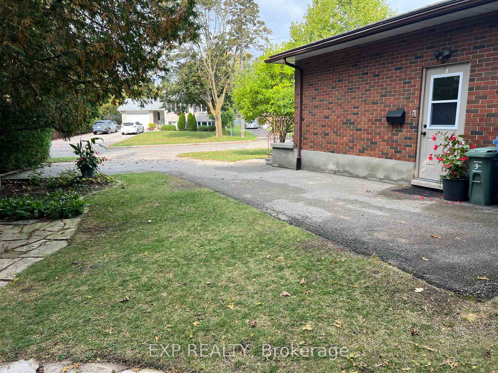 Photo 44 of 7 Golfview Road, Guelph, Victoria North — HOMEH