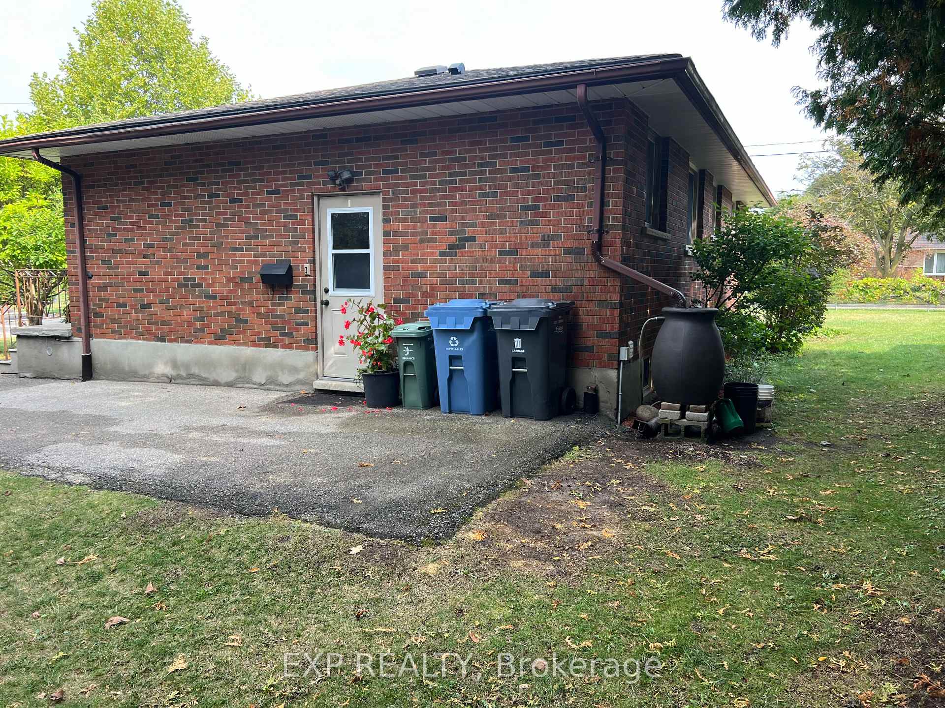 Photo 45 of 7 Golfview Road, Guelph, Victoria North — HOMEH