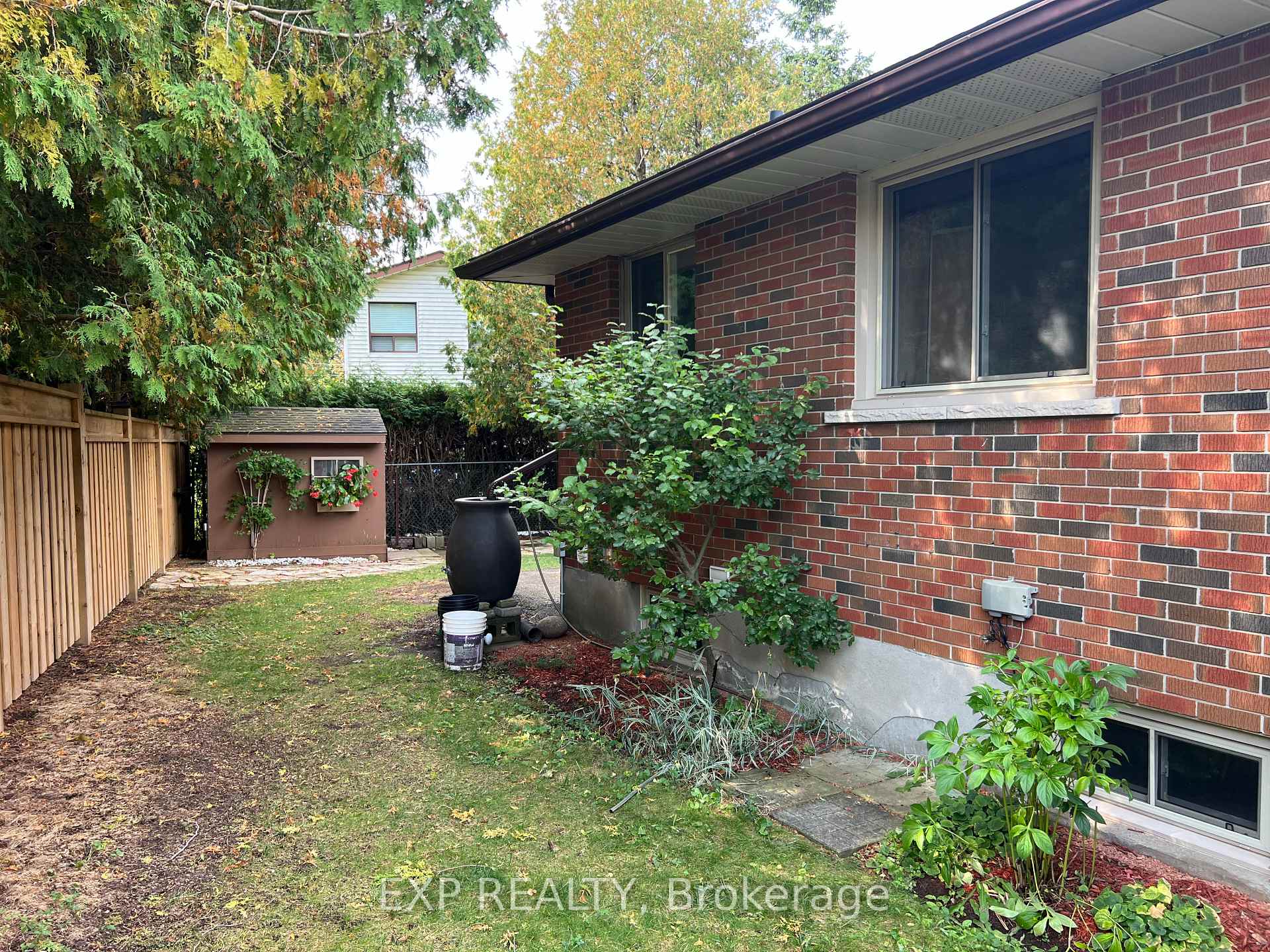 Photo 46 of 7 Golfview Road, Guelph, Victoria North — HOMEH