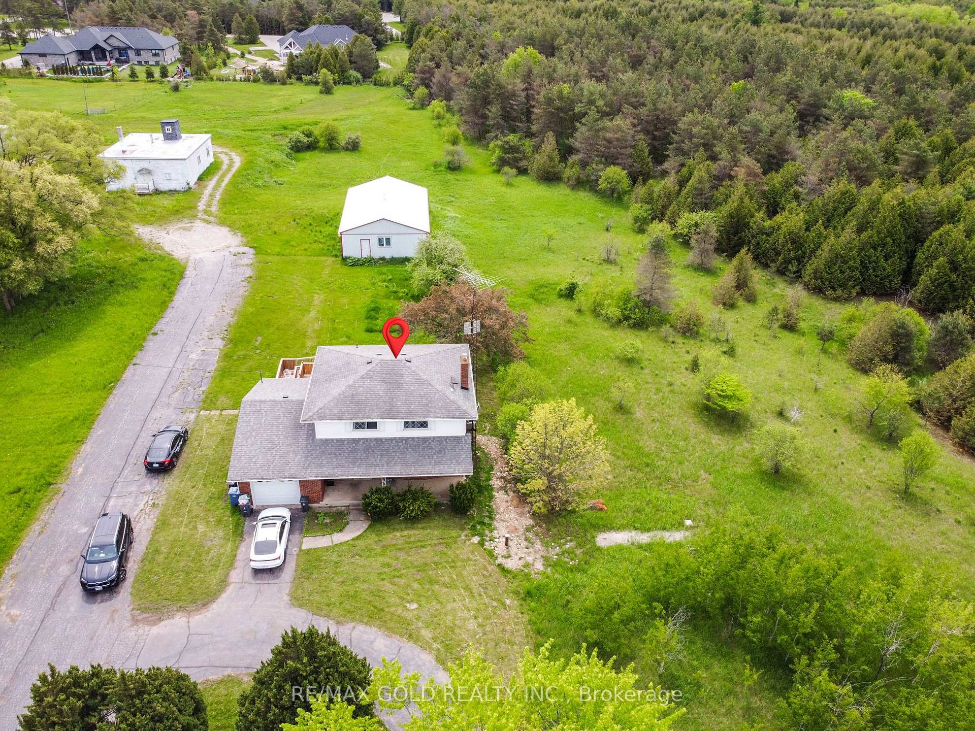 Front of 769 Stone Road E