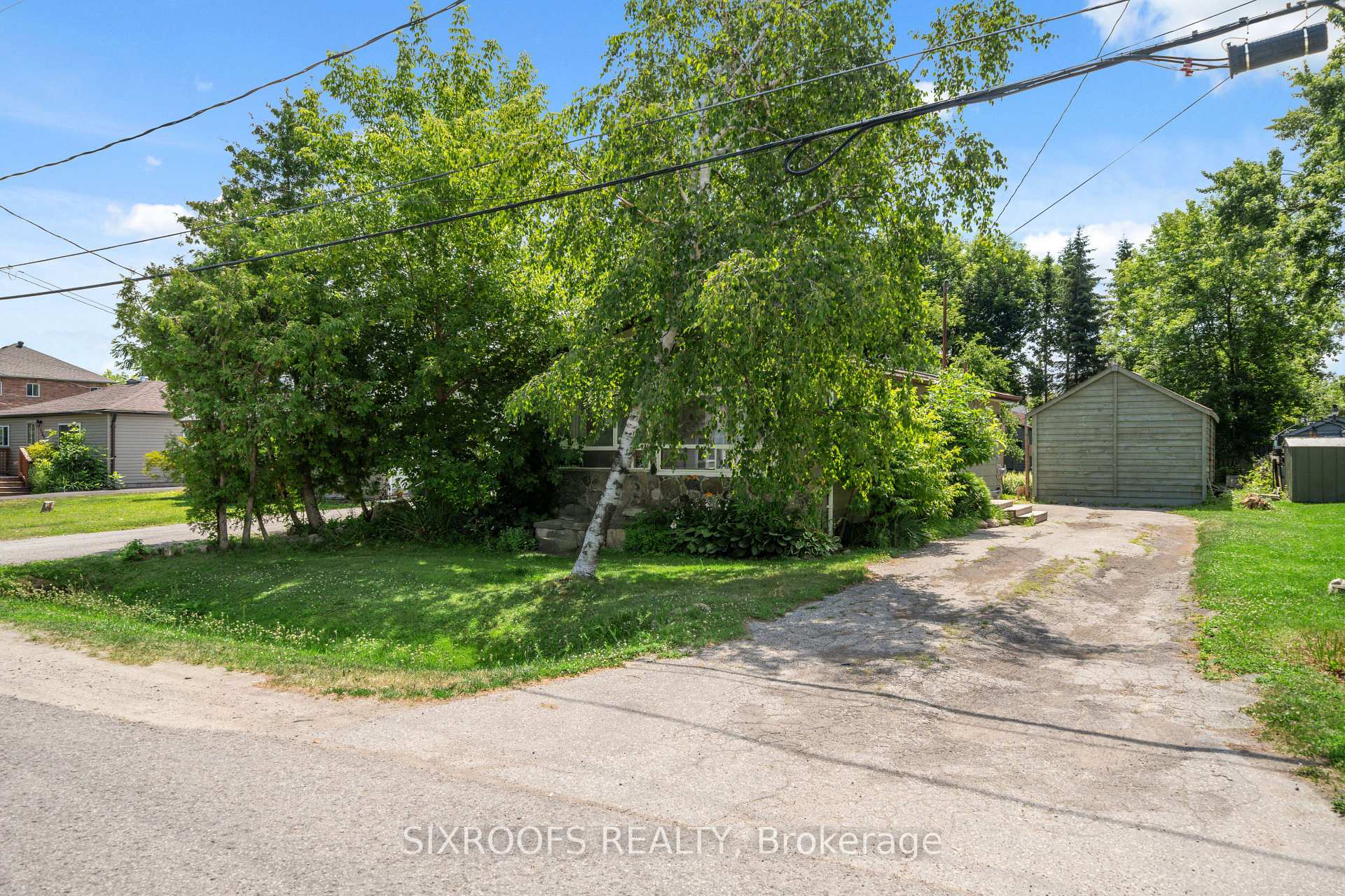 Photo 2 of 159 Bayview Avenue, Georgina, Keswick South — HOMEH