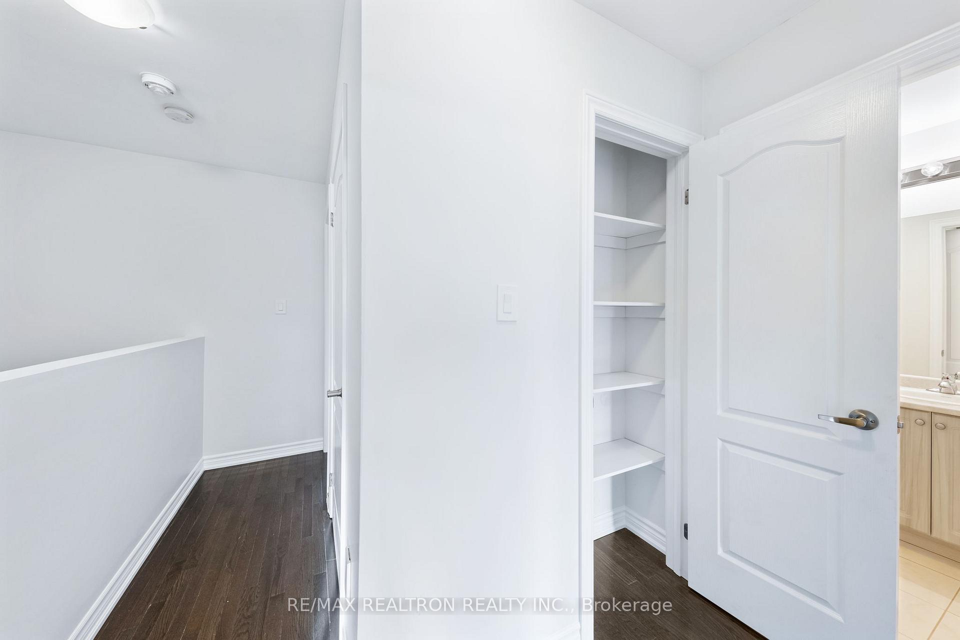 Photo 35 of 59 Batteaux Street, Barrie, Ardagh — HOMEH
