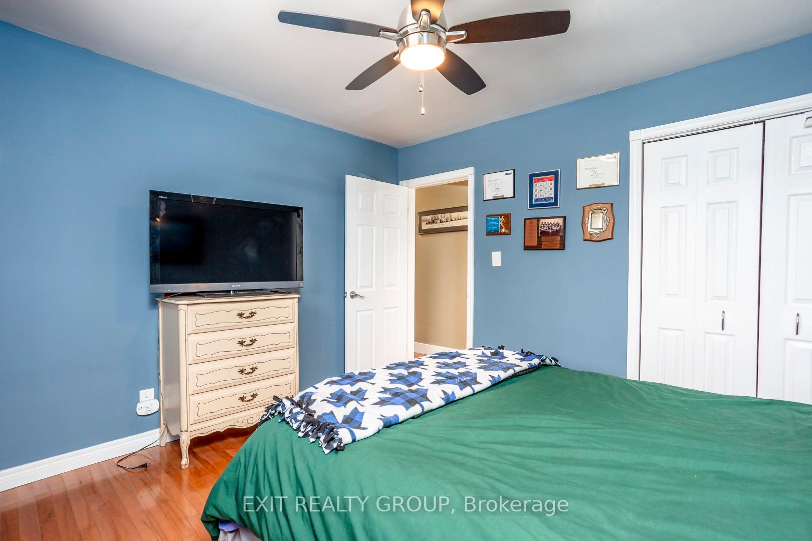 Photo 17 of 476 Sidney Street, Belleville, Belleville Ward — HOMEH