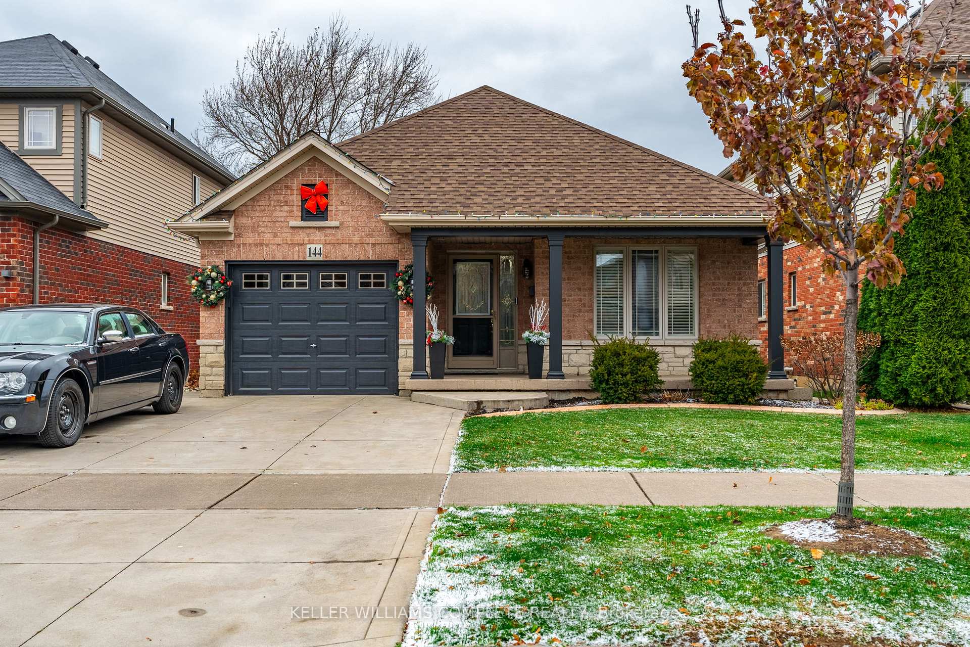 Photo 1 of 144 Sumner Crescent, Grimsby, Grimsby Beach — HOMEH