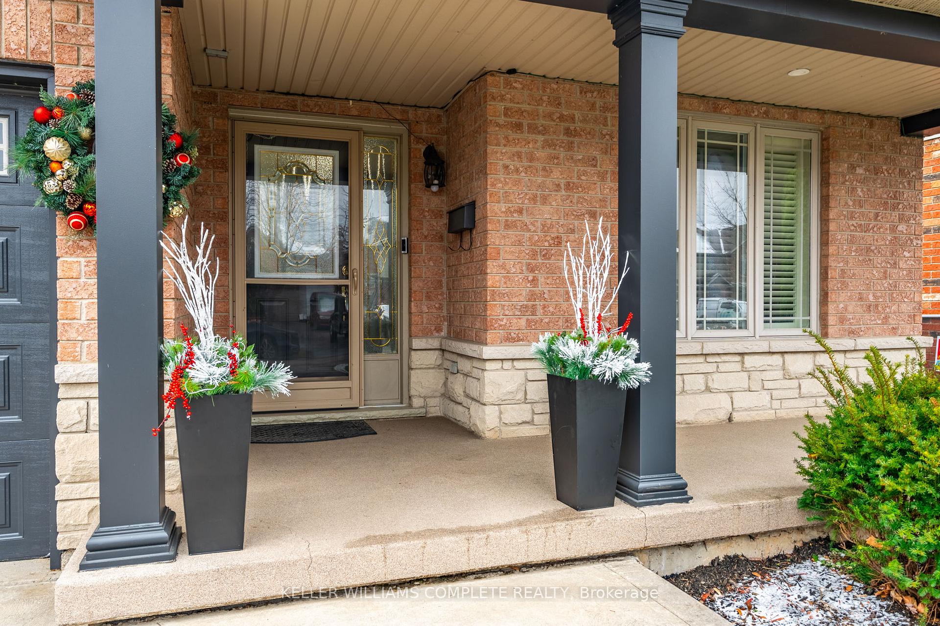 Photo 2 of 144 Sumner Crescent, Grimsby, Grimsby Beach — HOMEH