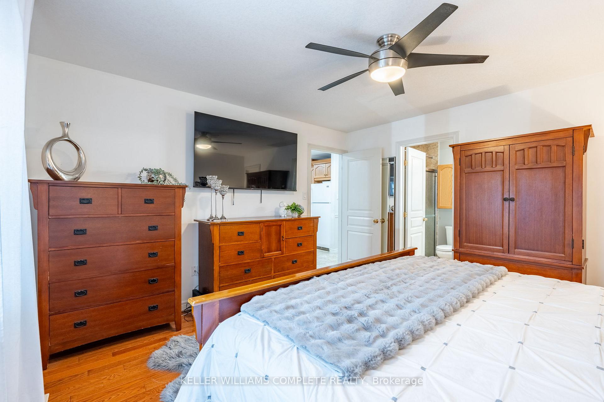 Photo 11 of 144 Sumner Crescent, Grimsby, Grimsby Beach — HOMEH