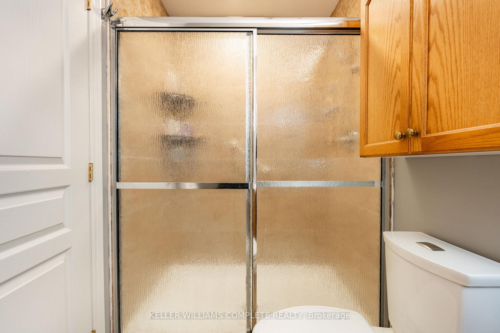 Photo 13 of 144 Sumner Crescent, Grimsby, Grimsby Beach — HOMEH