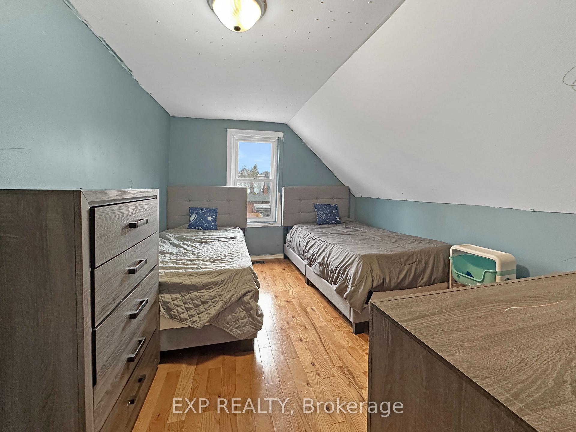 Photo 14 of 107 Third Street W, Cornwall — HOMEH