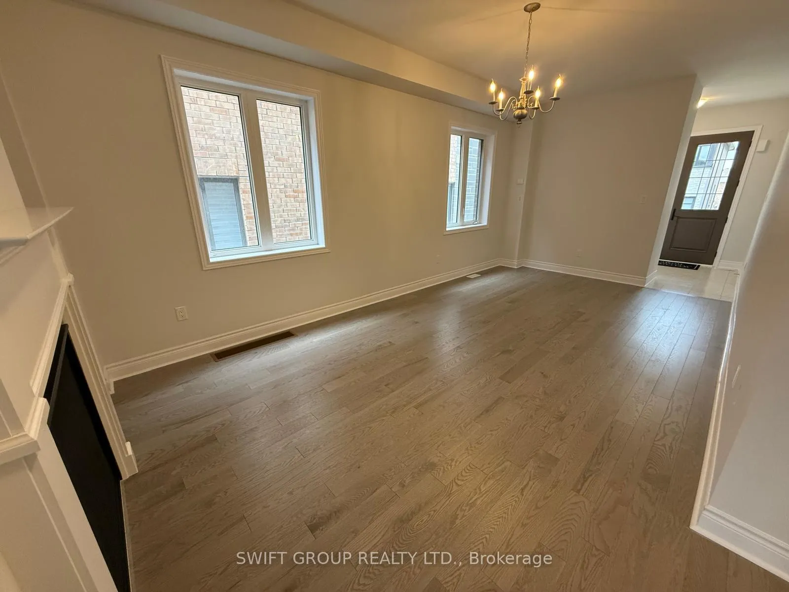 Photo 5 of 29 Keyworth Crescent, Brampton, Sandringham-Wellington North — HOMEH