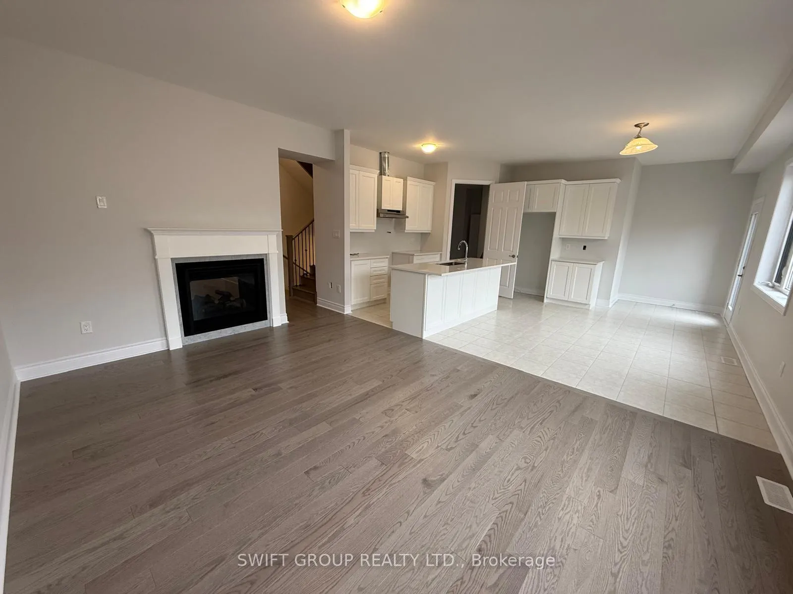 Photo 9 of 29 Keyworth Crescent, Brampton, Sandringham-Wellington North — HOMEH