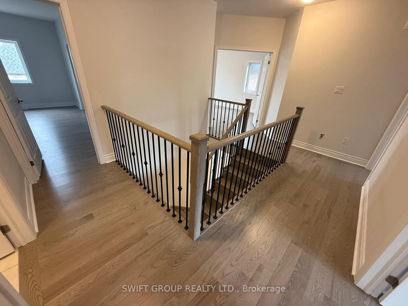 Photo 19 of 29 Keyworth Crescent, Brampton, Sandringham-Wellington North — HOMEH