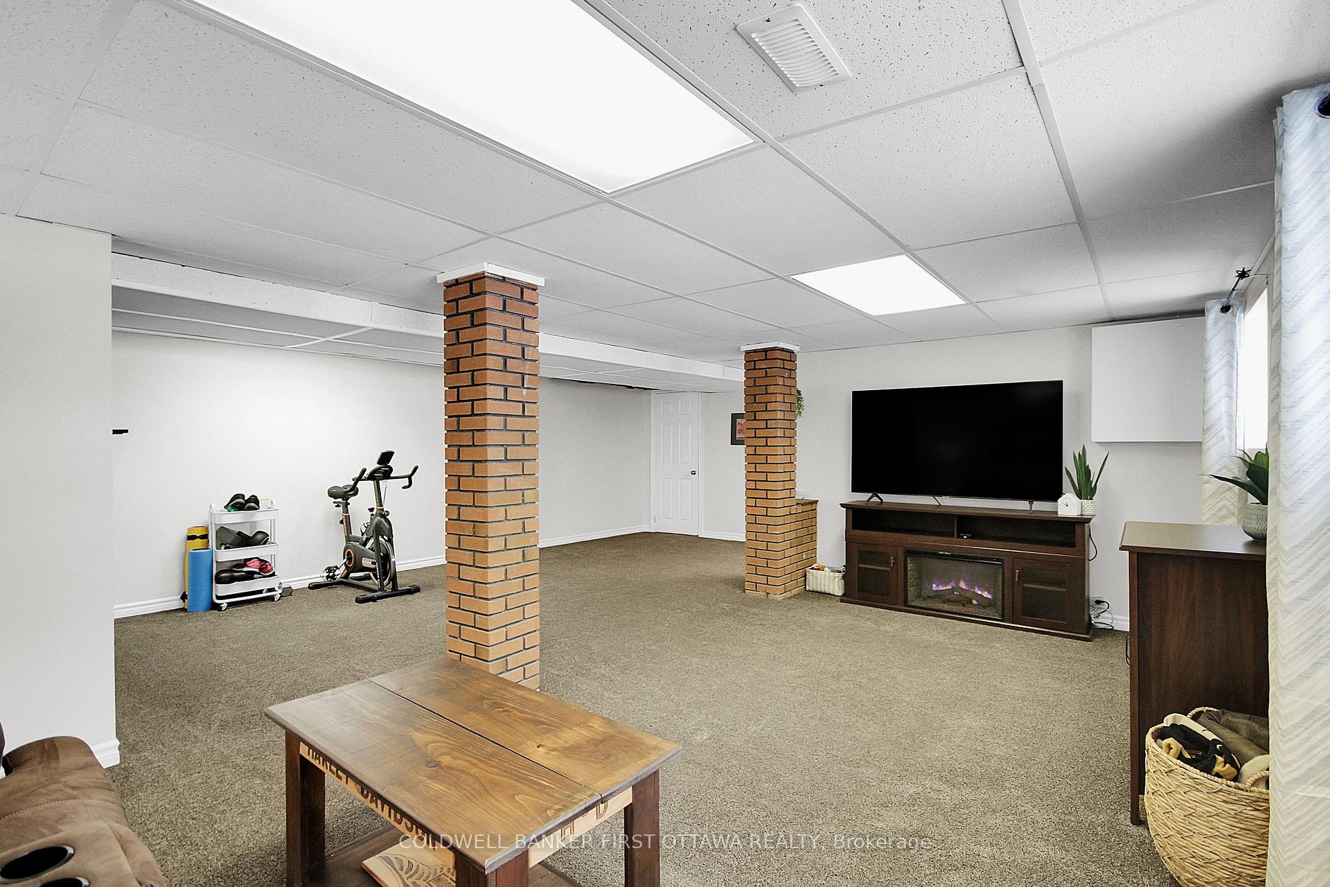 Photo 22 of 4132 Broadway Street, Ottawa, Vernon — HOMEH