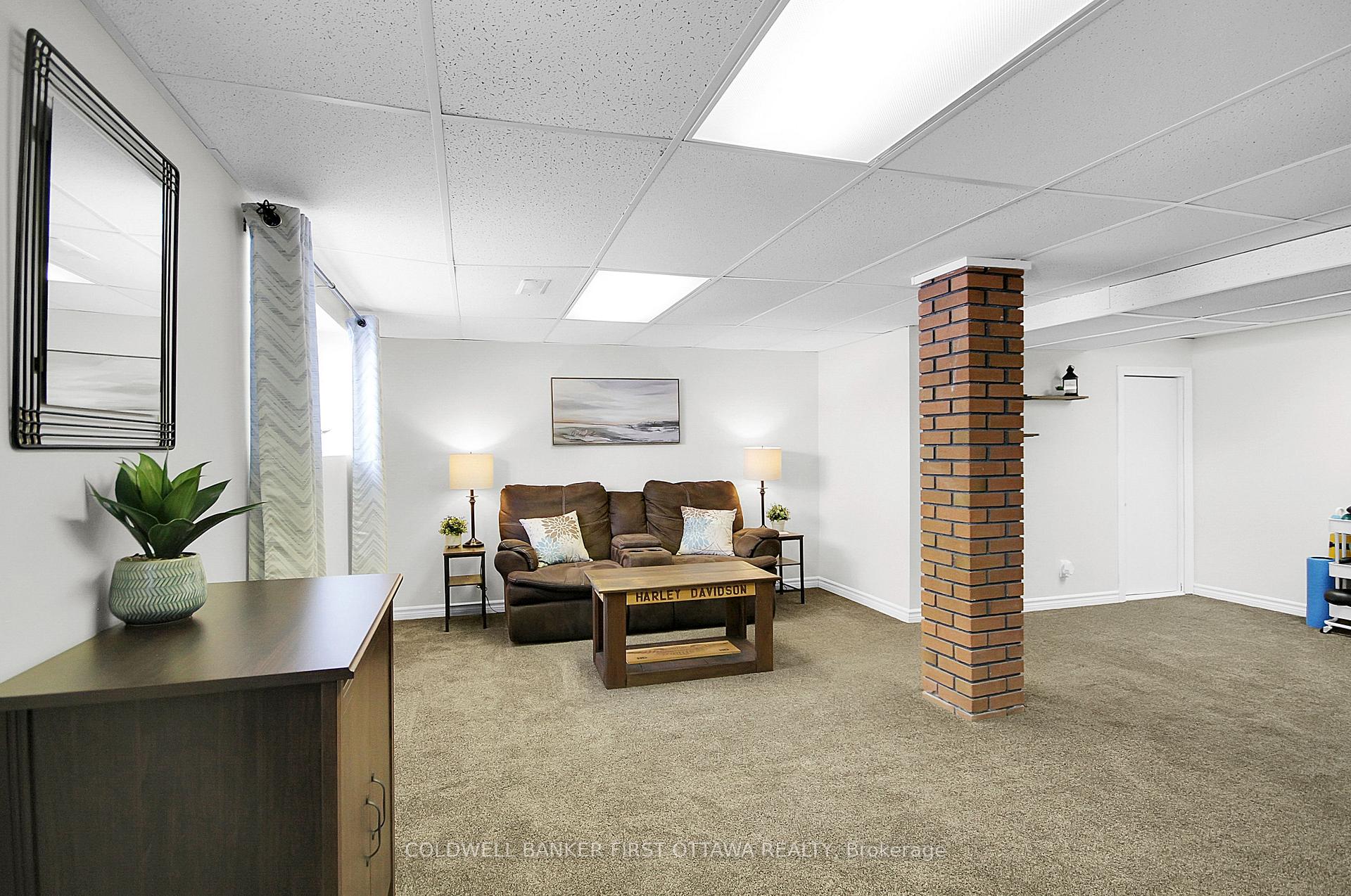 Photo 23 of 4132 Broadway Street, Ottawa, Vernon — HOMEH