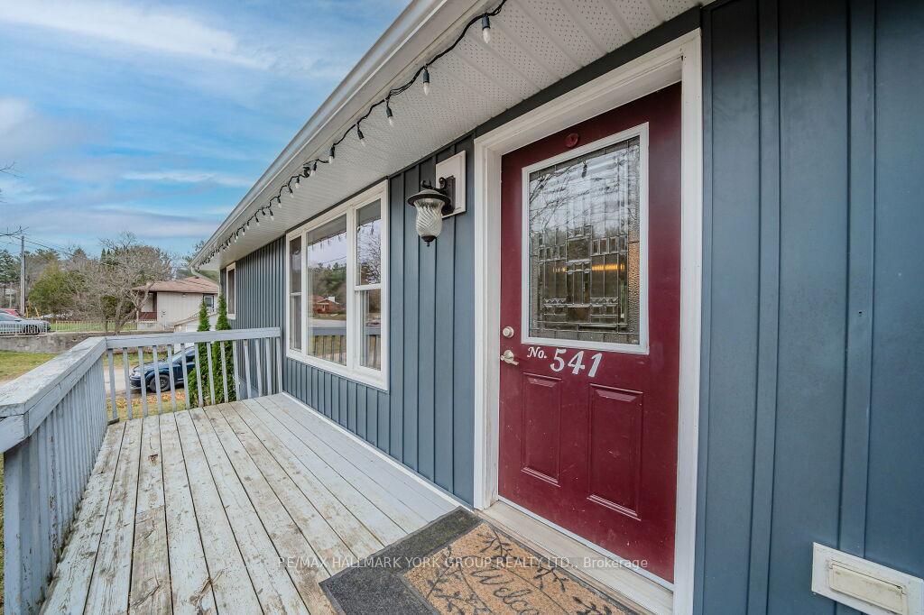 Photo 3 of 541 David Street, Gravenhurst, Muskoka (S) — HOMEH