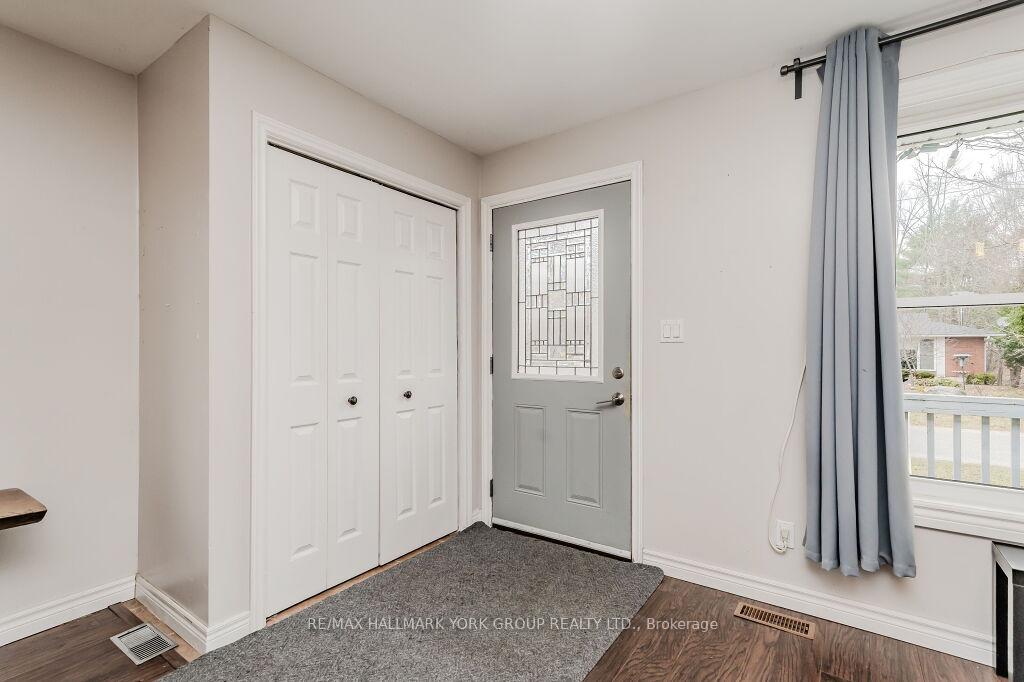 Photo 4 of 541 David Street, Gravenhurst, Muskoka (S) — HOMEH