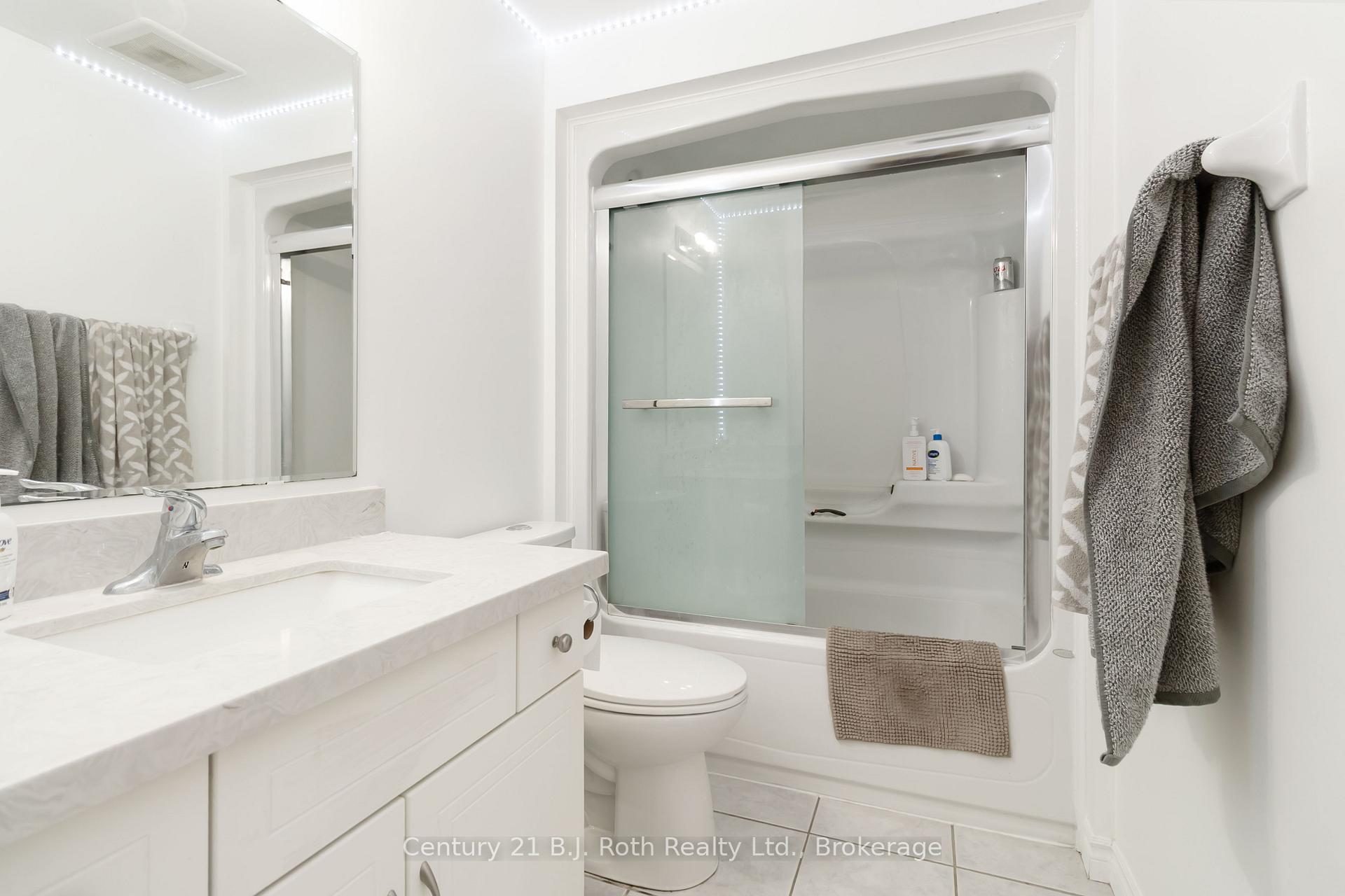 Photo 10 of 18 Darnell Road, Guelph, Kortright West — HOMEH