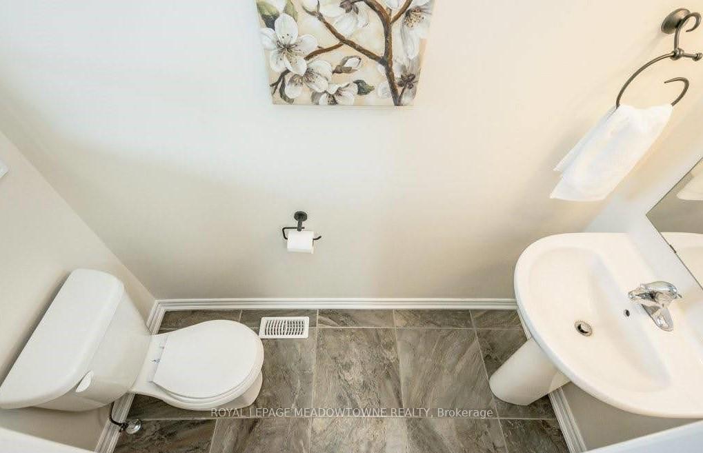Photo 32 of 172 Summit Ridge Drive, Guelph, Grange Road — HOMEH