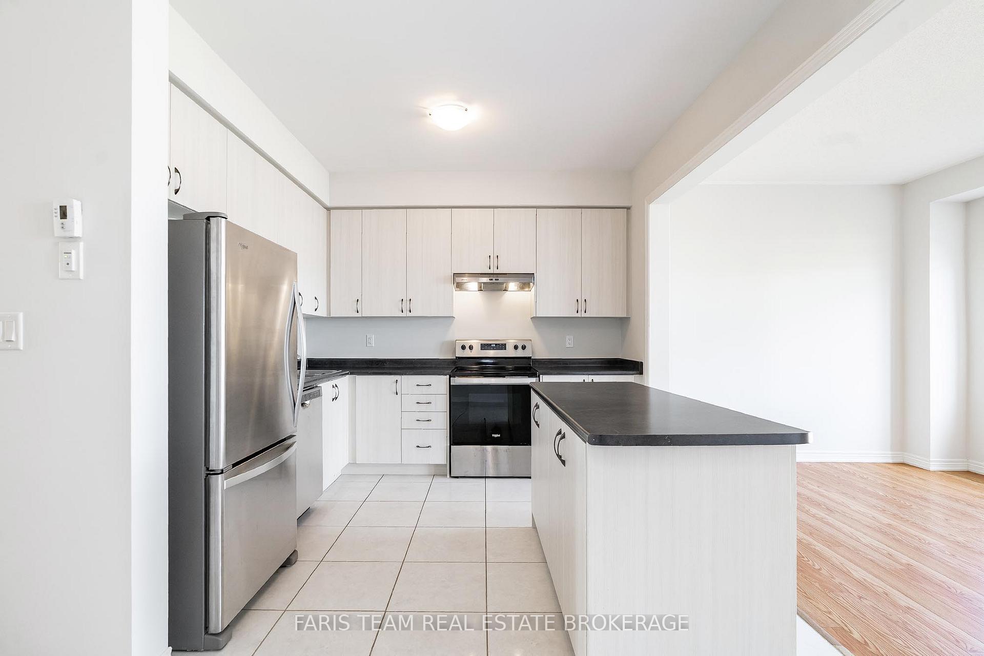 Photo 3 of 76 Valleybrook Road, Barrie, Rural Barrie Southeast — HOMEH
