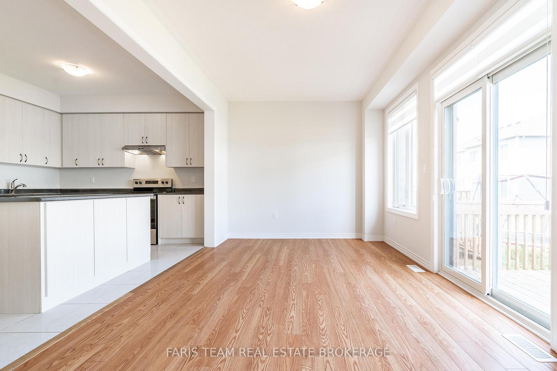 Photo 13 of 76 Valleybrook Road, Barrie, Rural Barrie Southeast — HOMEH