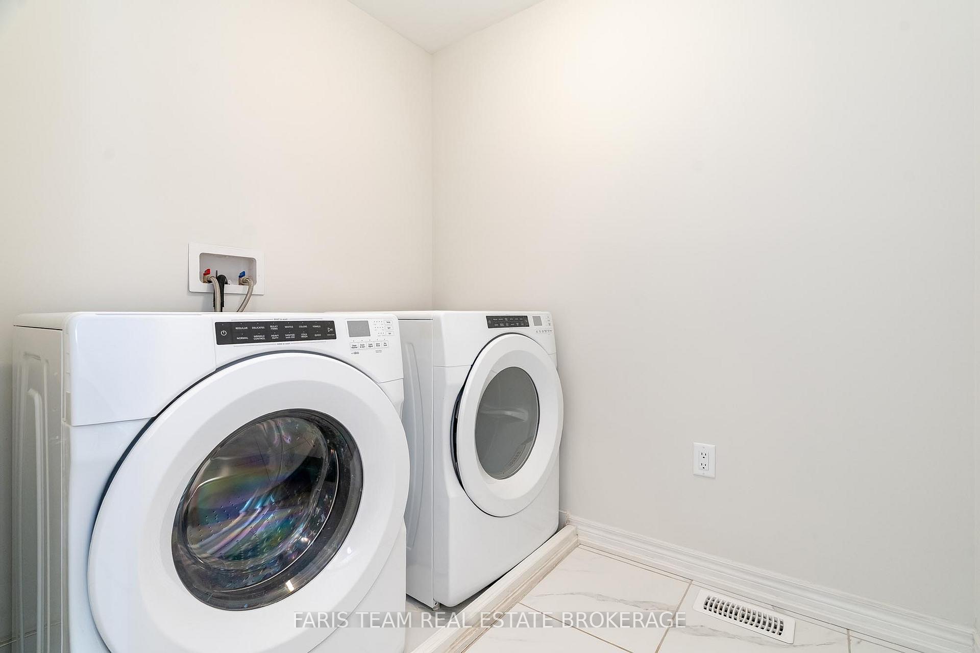 Photo 28 of 76 Valleybrook Road, Barrie, Rural Barrie Southeast — HOMEH