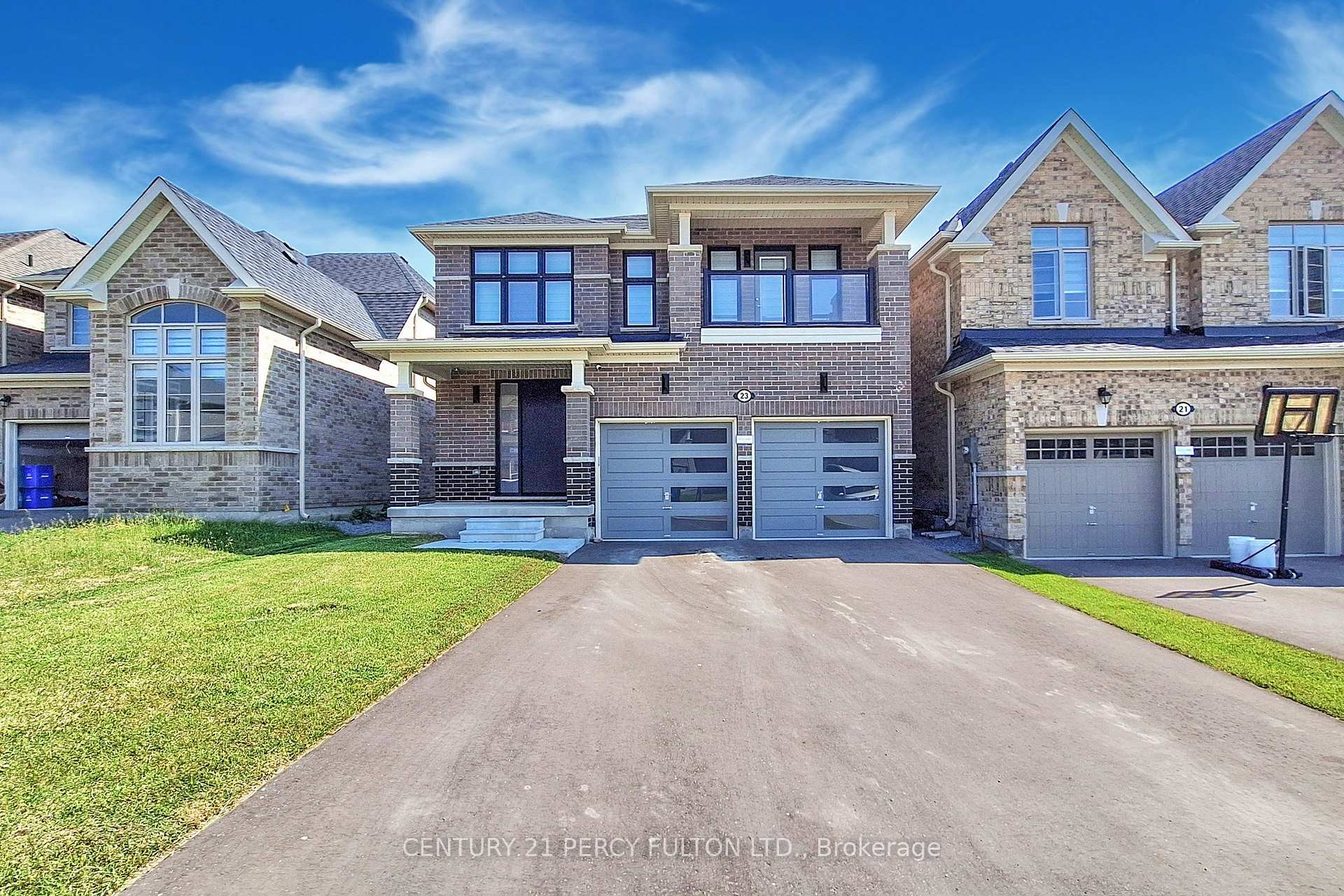 Photo 3 of 23 Sam Battaglia Crescent, Georgina, Sutton & Jackson's Point — HOMEH