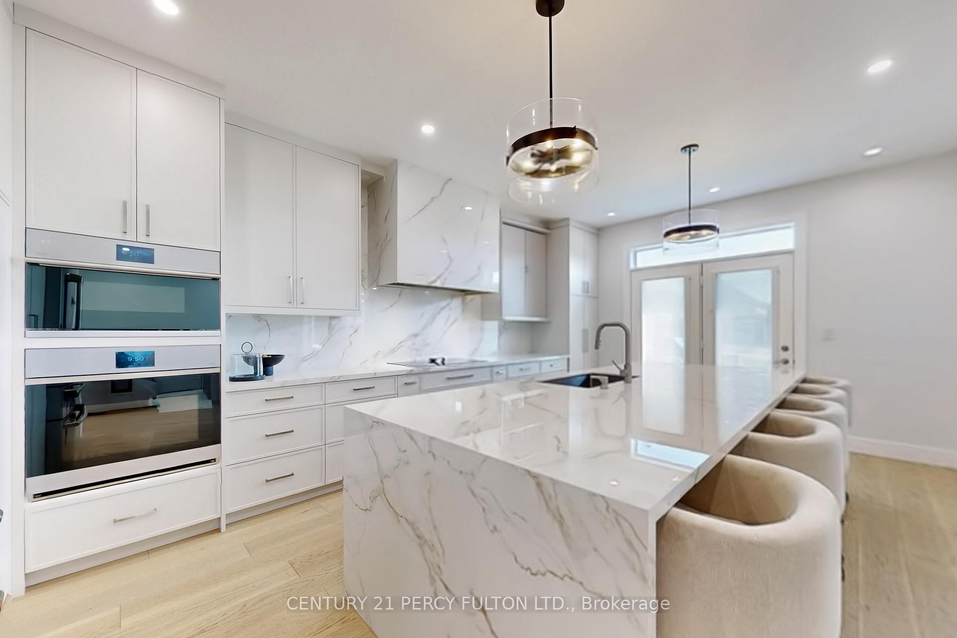 Photo 12 of 23 Sam Battaglia Crescent, Georgina, Sutton & Jackson's Point — HOMEH
