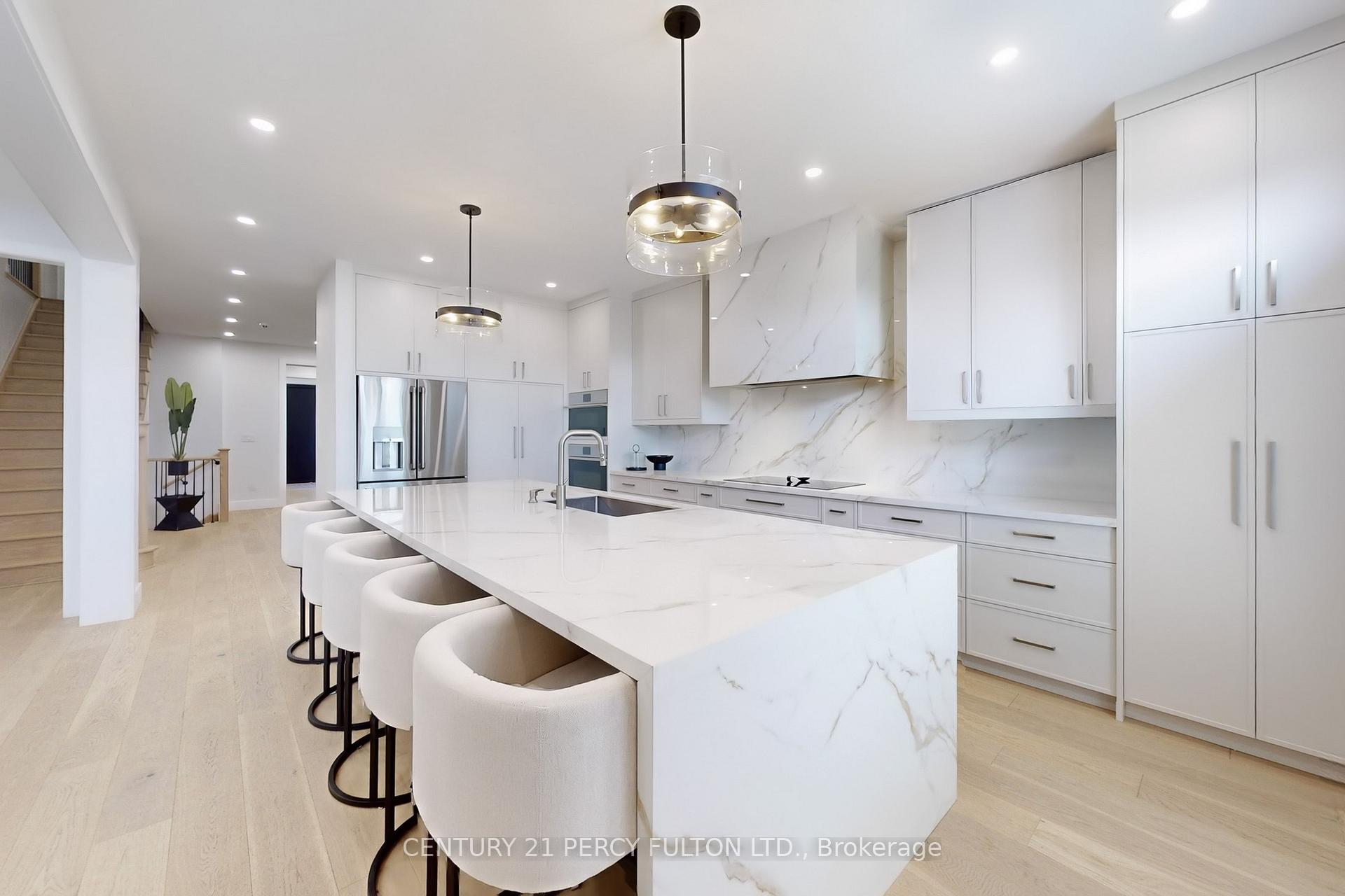 Photo 13 of 23 Sam Battaglia Crescent, Georgina, Sutton & Jackson's Point — HOMEH
