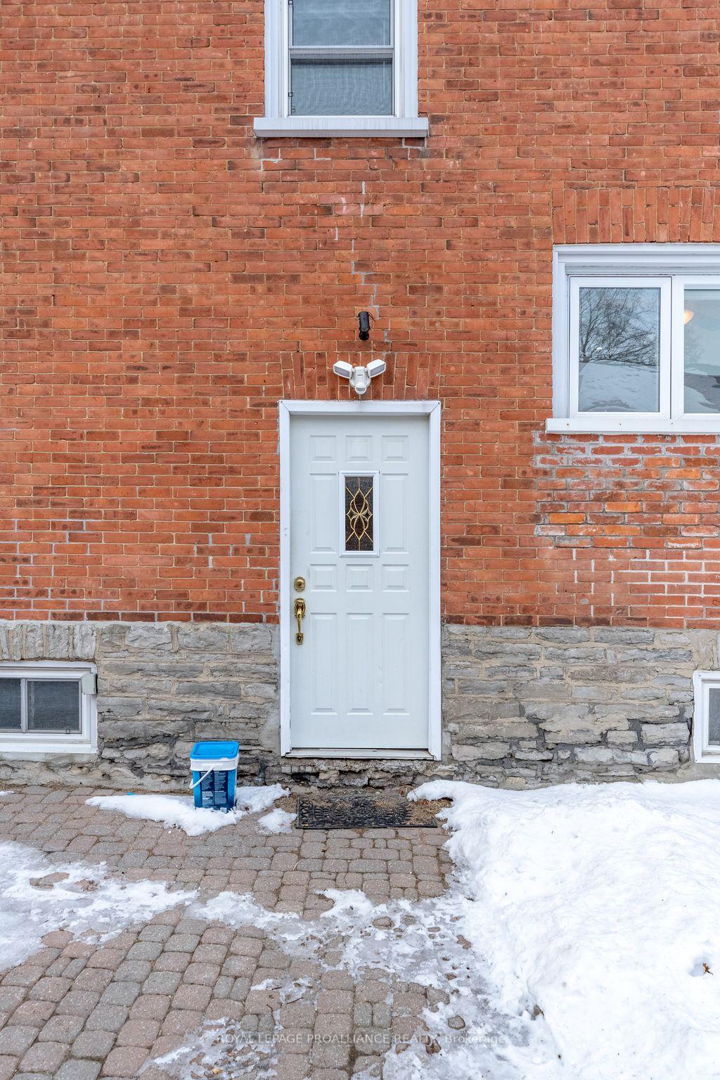 Photo 42 of 255 Charles Street, Belleville, Belleville Ward — HOMEH